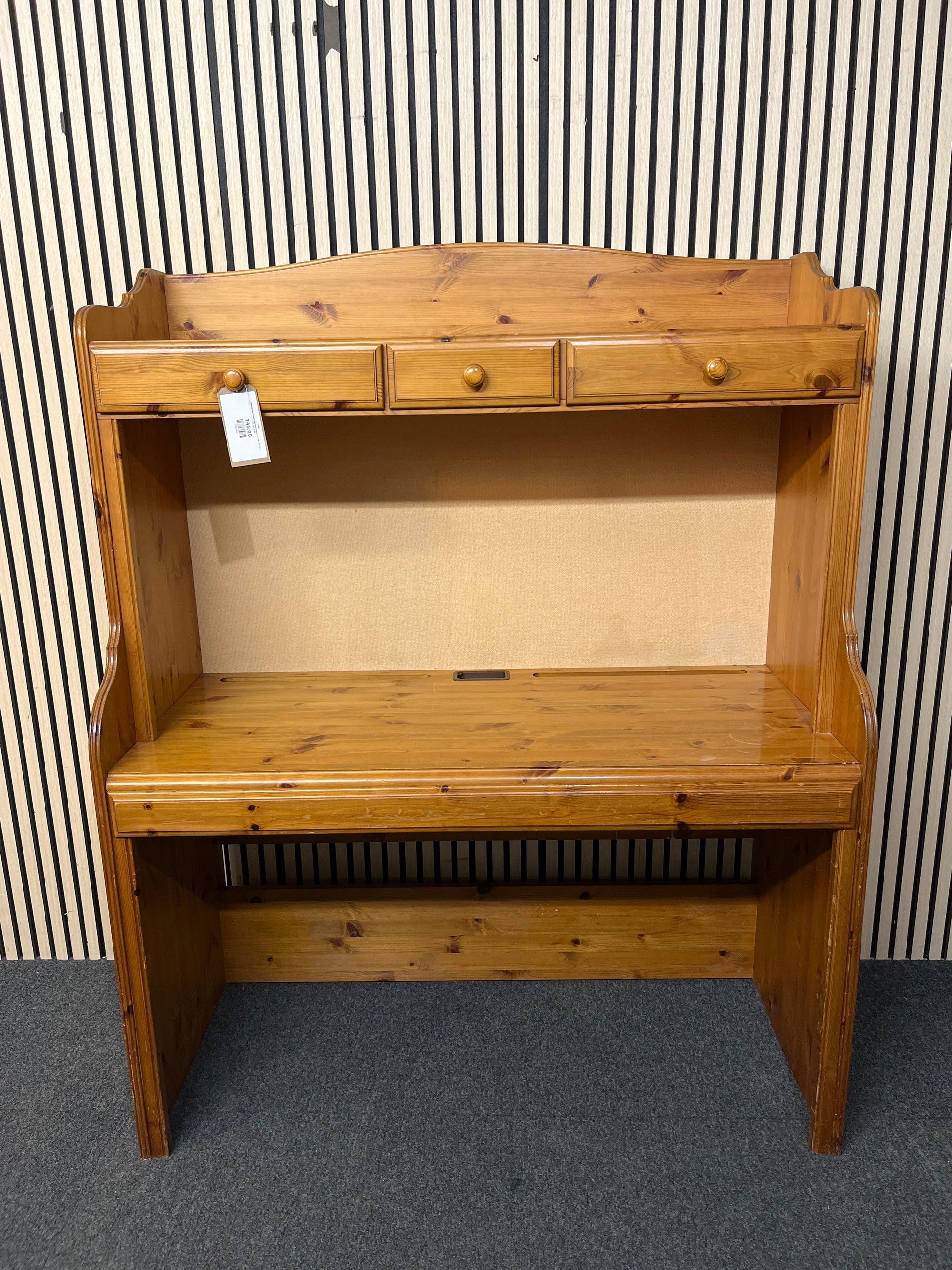 Natural pine 3 drawer bedroom dresser (H 150 x W 124 x D 57 cm) 3126