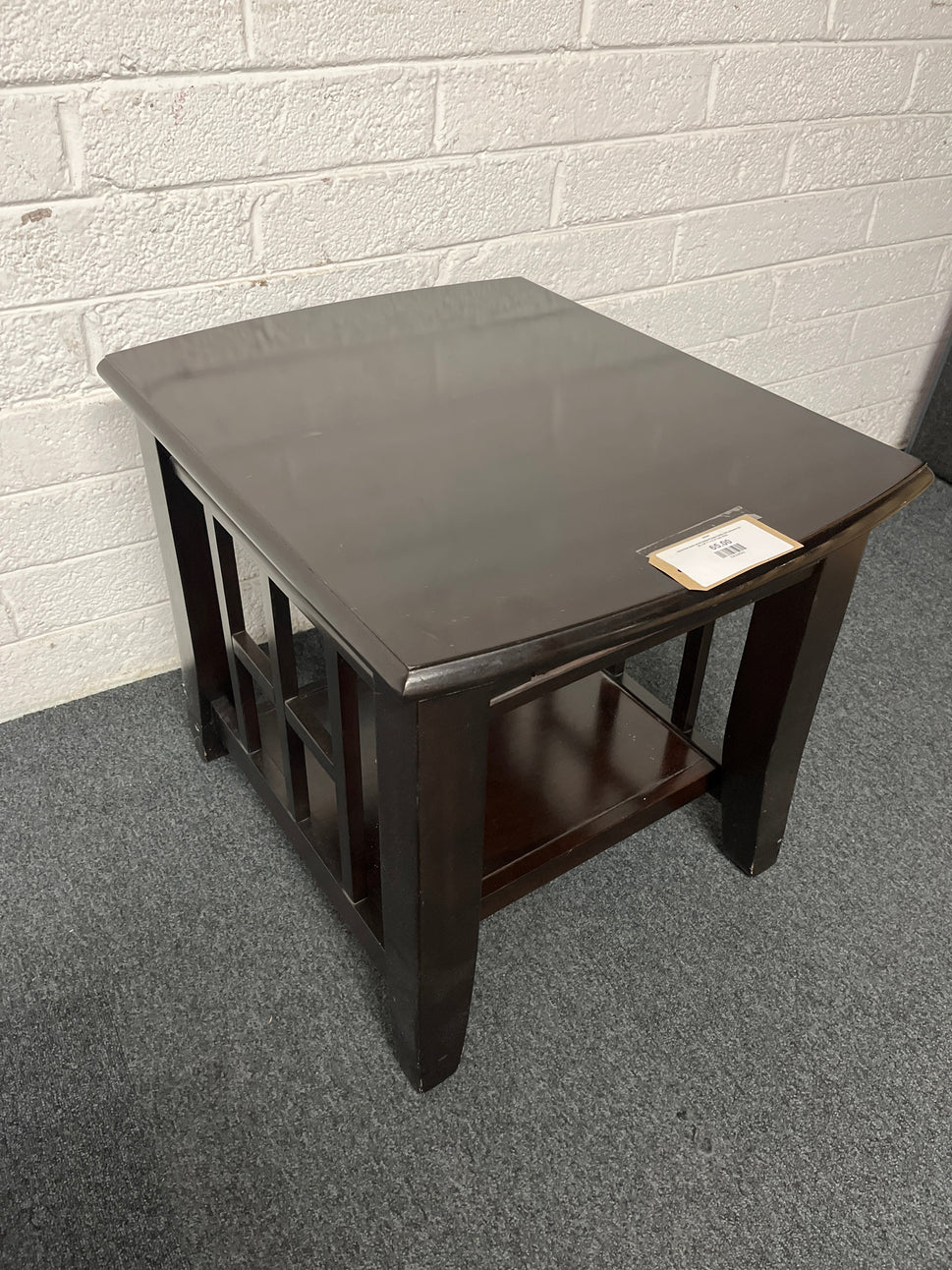 Solid low dark wood stained lamp table with drawers (H 58 x W 71 x D 51 cm) 2225