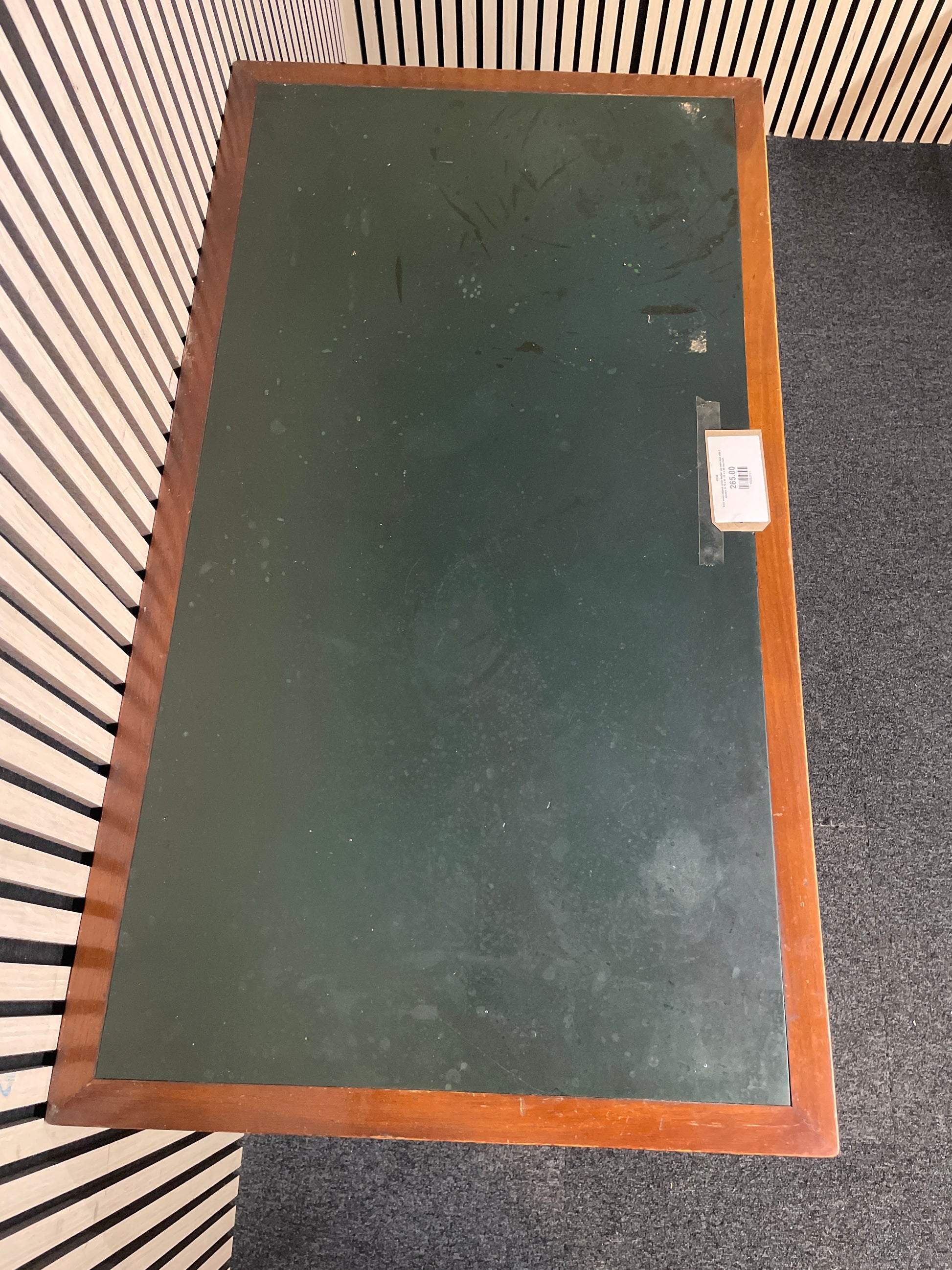 Solid wood stained, green leather top retro desk with 3 drawers (H 76 x W 119 x D 66 cm) 2425