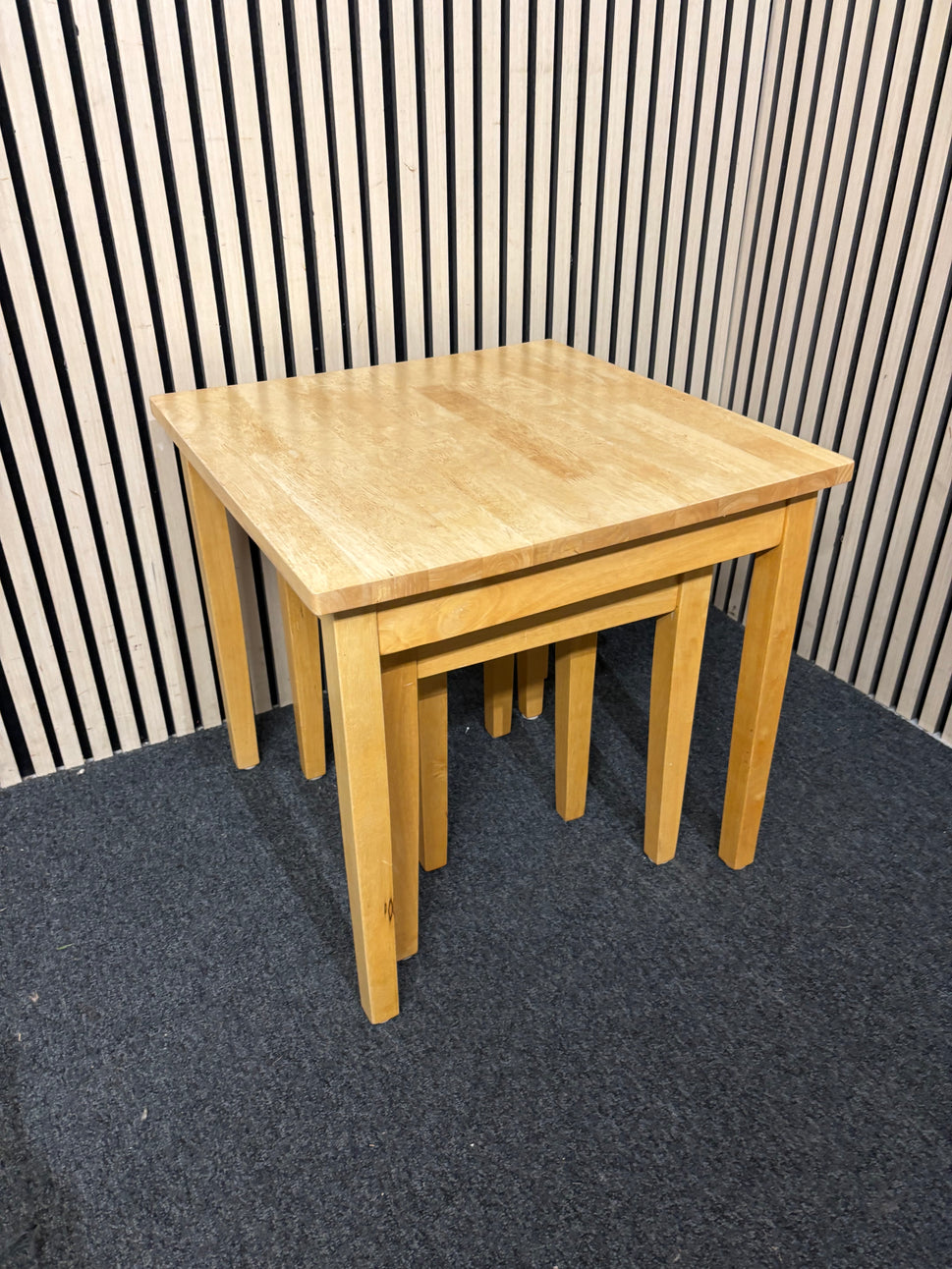 Rubber wood nest of tables 43590