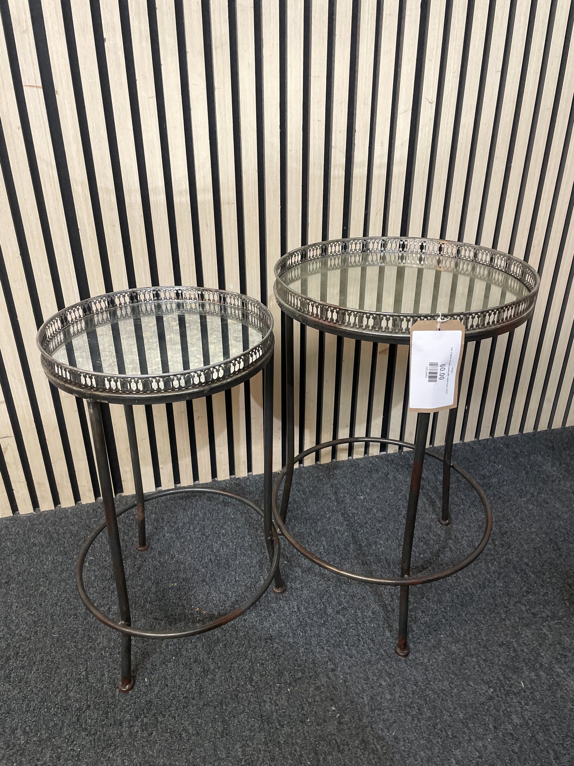 Pair of glass circular tables with metal frame 43332