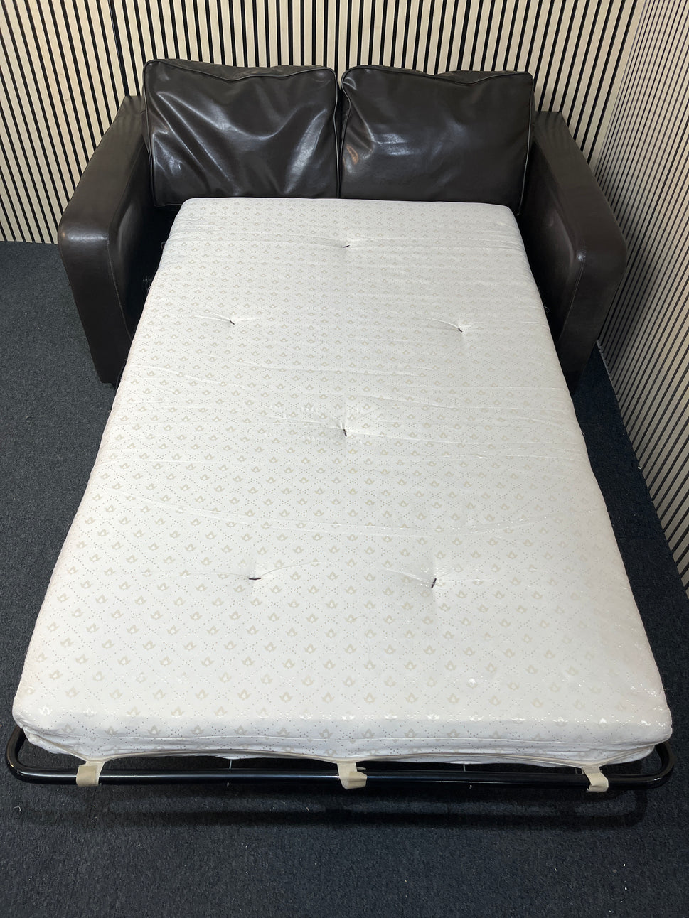 Large 2 seater dark brown leatherette sofa bed 1425
165cm wide x 103cm deep x 66cm high