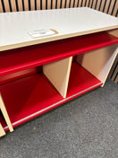 White and red sliding door storage unit (H 55 x W 160 x D 40 cm)