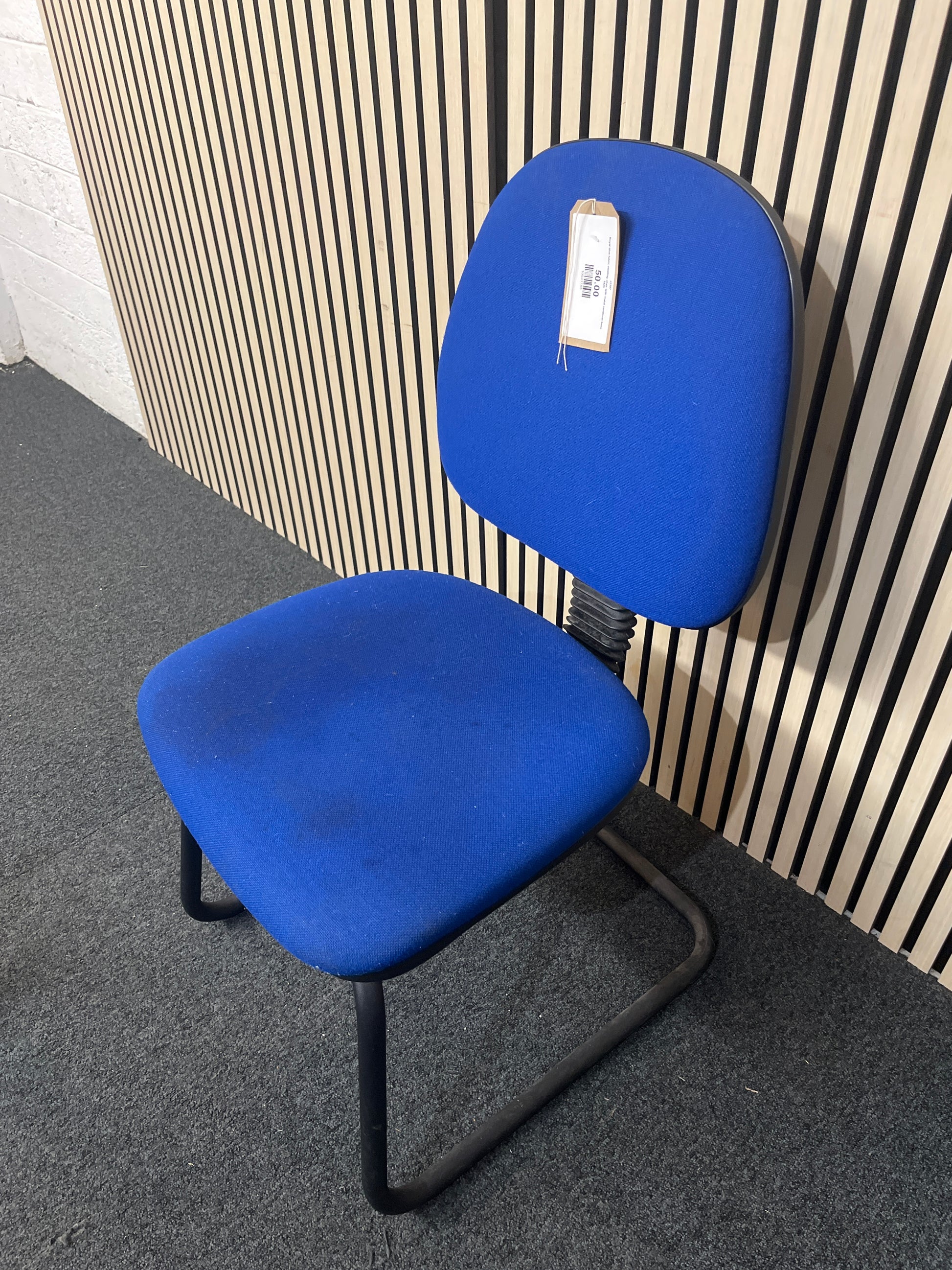 Royal blue fabric meeting chair with metal cantilever base 1425