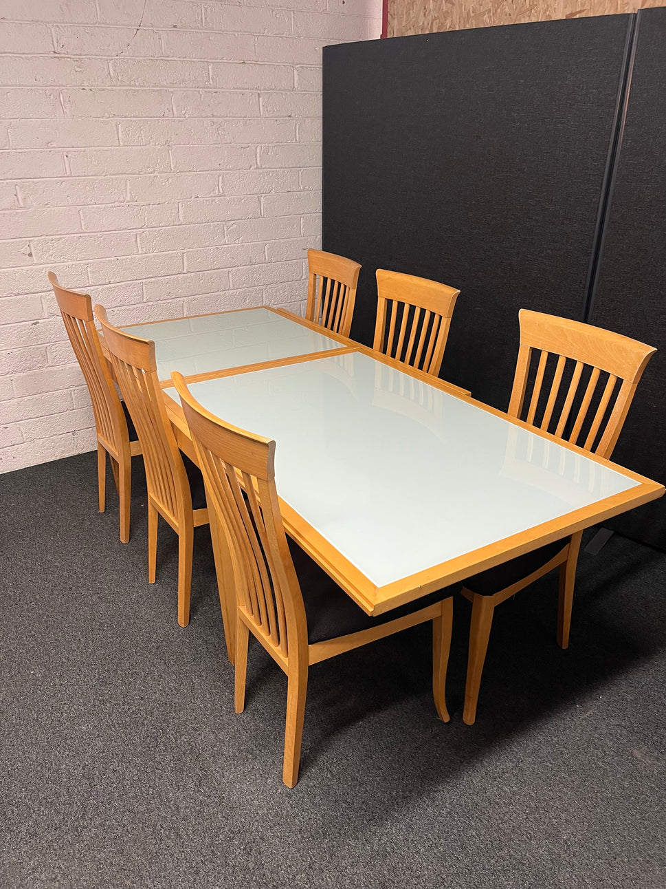 Solid beech and frosted glass extendable dining table with 6 no. matching beech chairs with black seat fabric (L 210 - 130 x W 70) 2225
