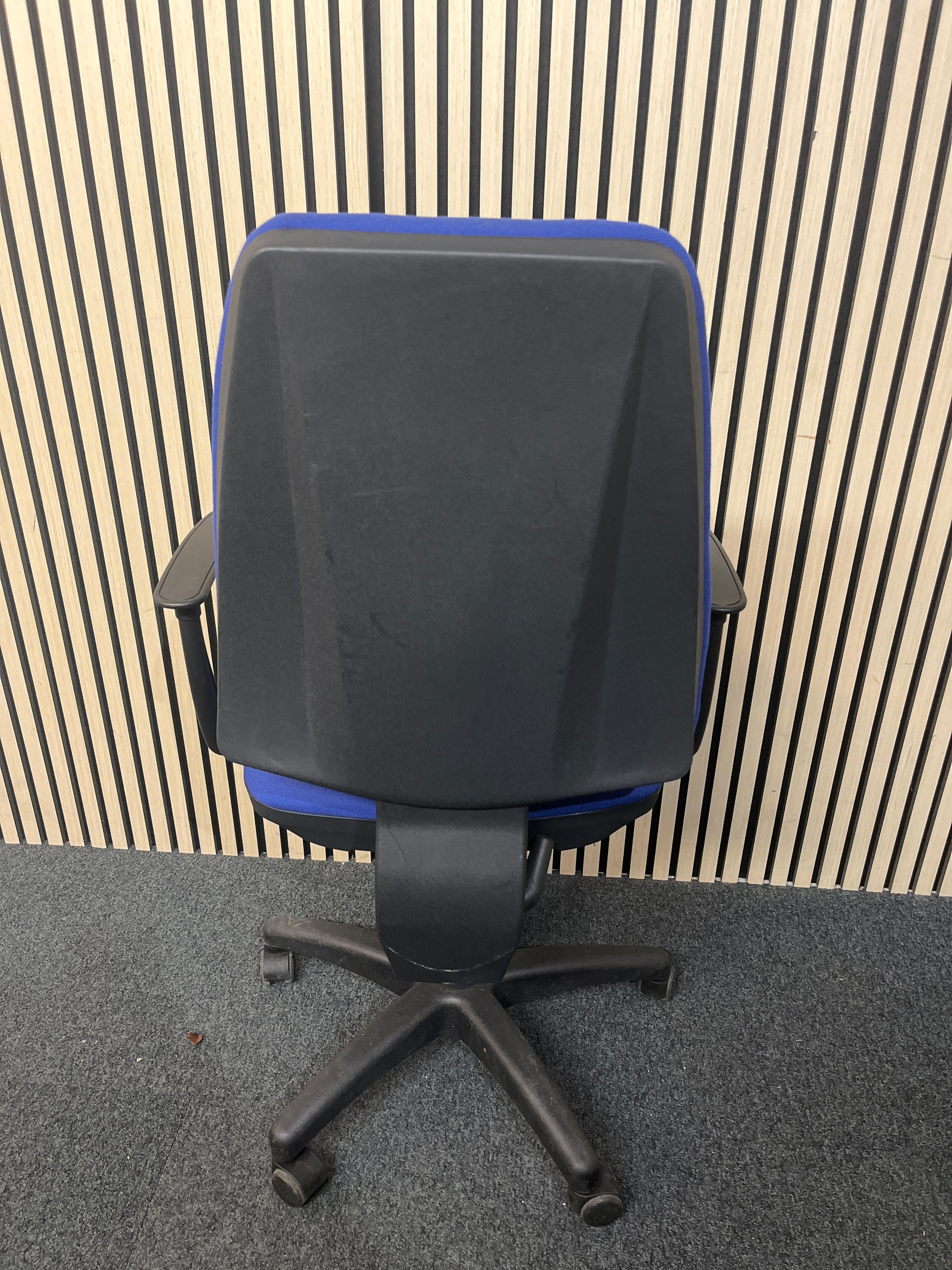 High back royal blue fabric height adjustable swivel chair with fixed loop arms 1425