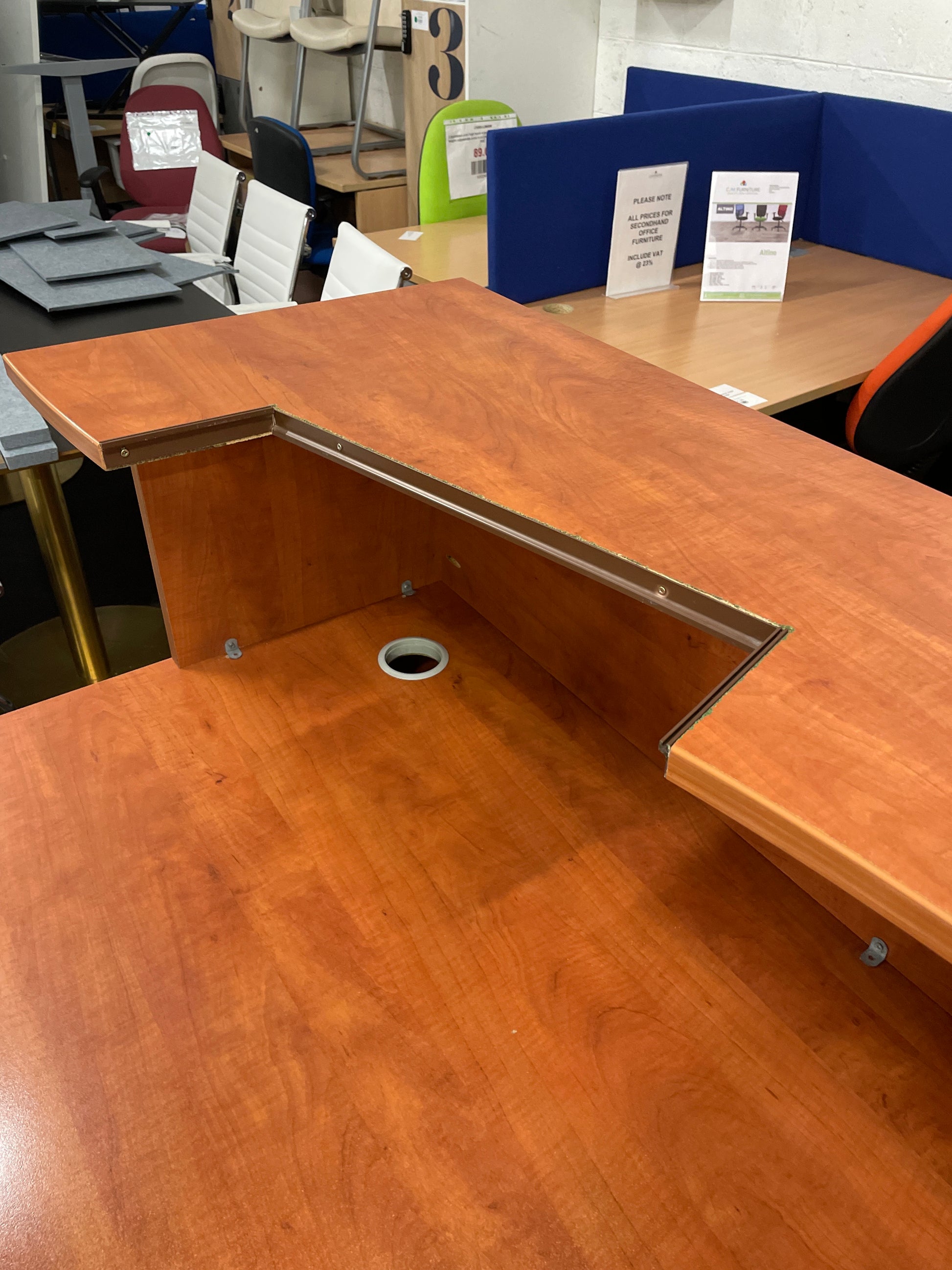 Cherry laminate second hand 1600*1100 reception counter with upstand
