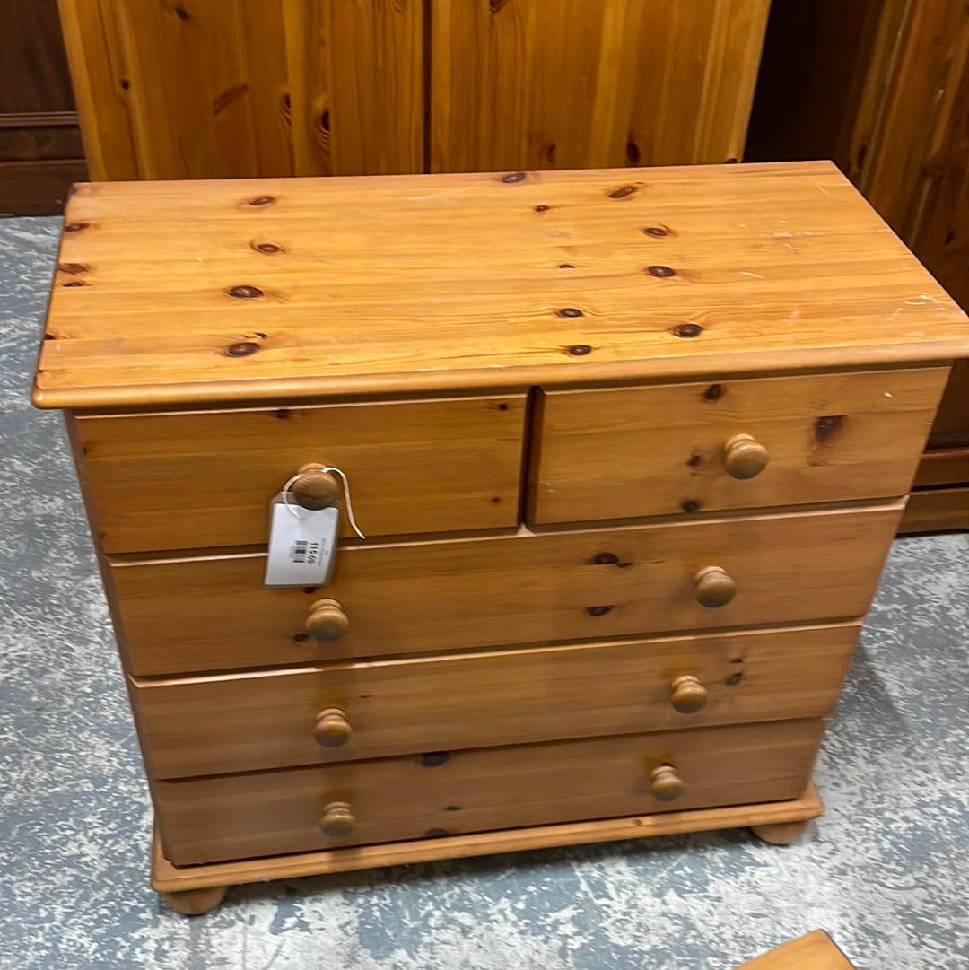 Pine 2 + 4 Chest of Drawers