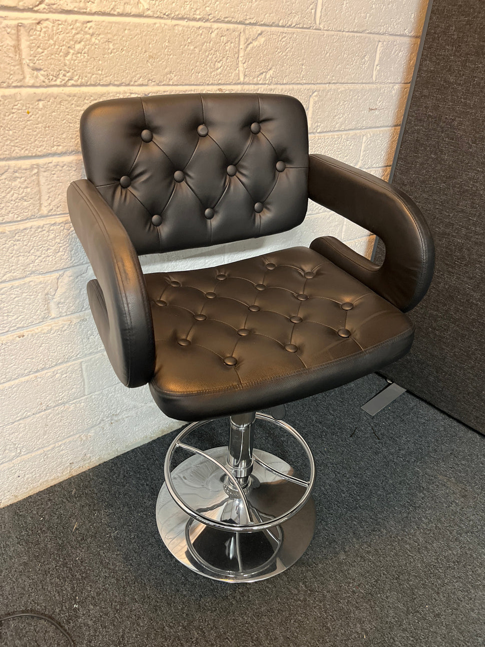 Tall black pu leatherette button back swivel bar stool, chrome frame, height adjustable