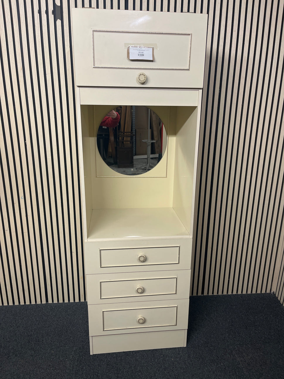 Tall white laminate 3 drawer top open bedroom dresser (H 83 x W 59 x D 43 cm) 2425