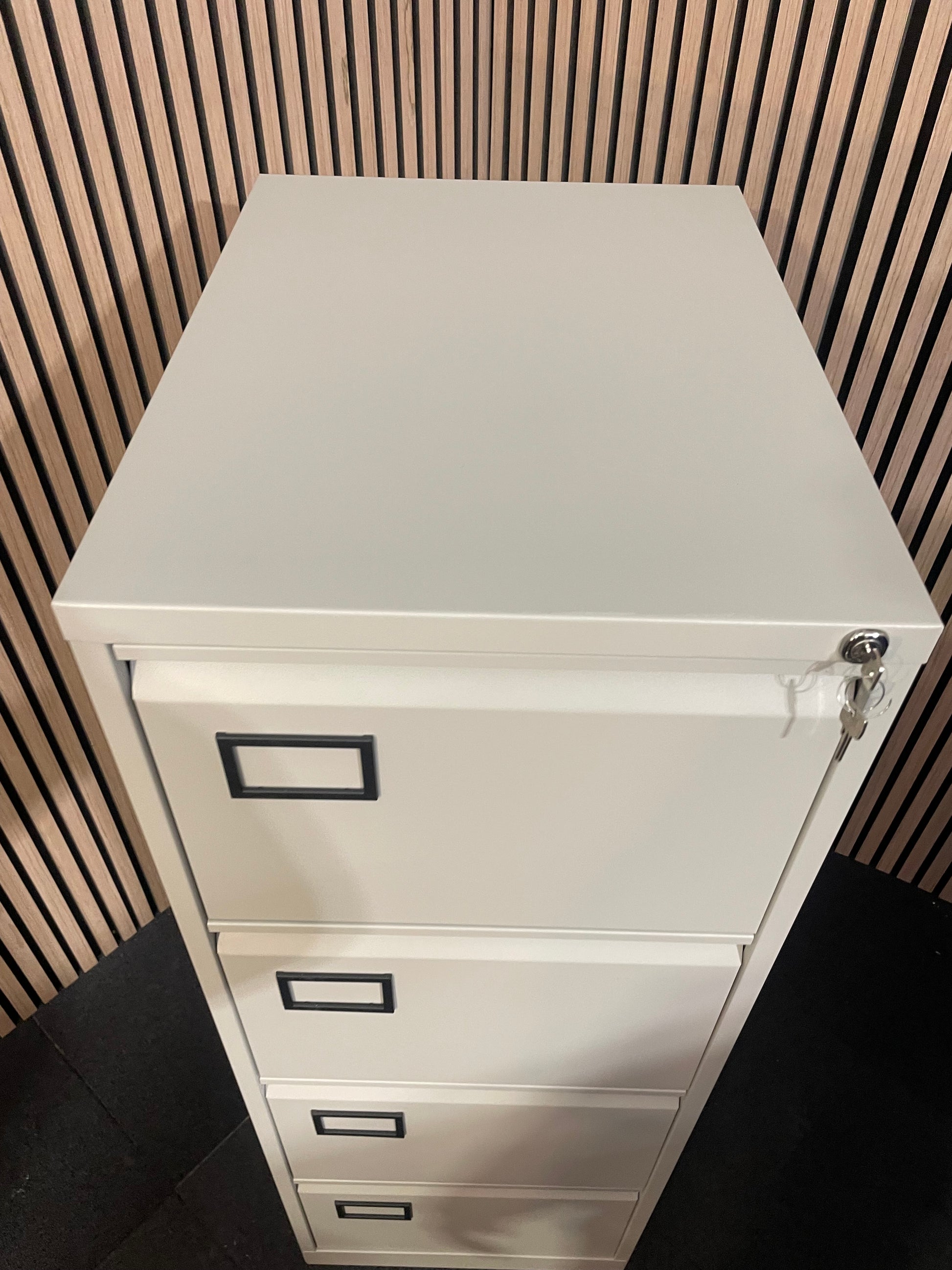 GREY 4 DRAWER CABINET