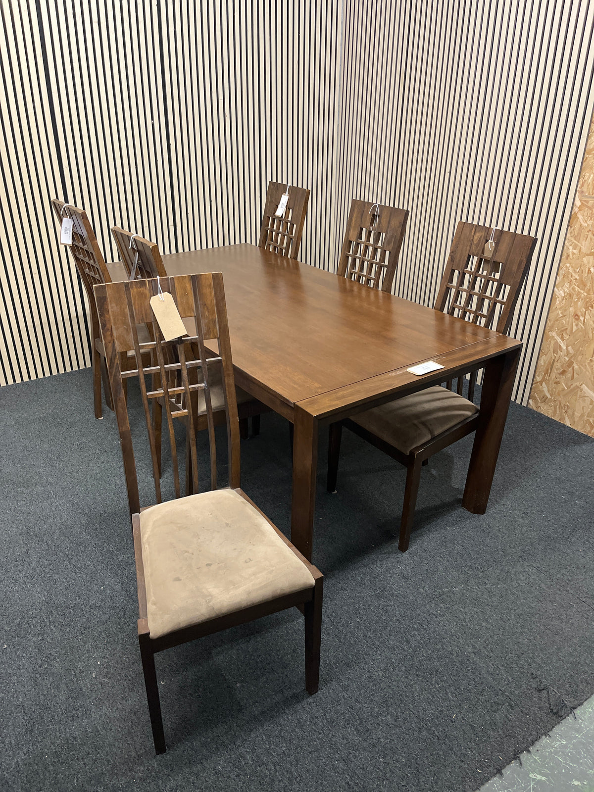 Dark wood laminate dining table (W 90 x L 180 cm) with 6 matching high back dining chairs 44387