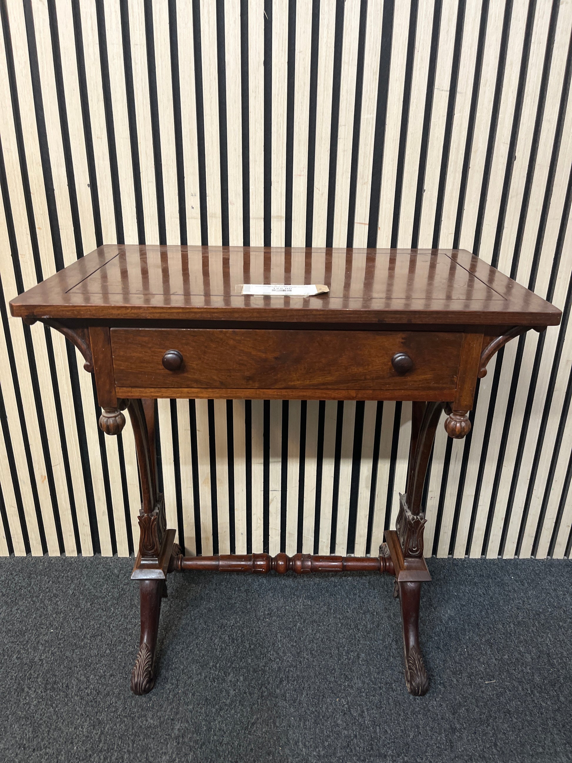 Ornate mahogany 1 drawer console table with ornate legs (H 72 x W 70 x D 43 cm) 43513