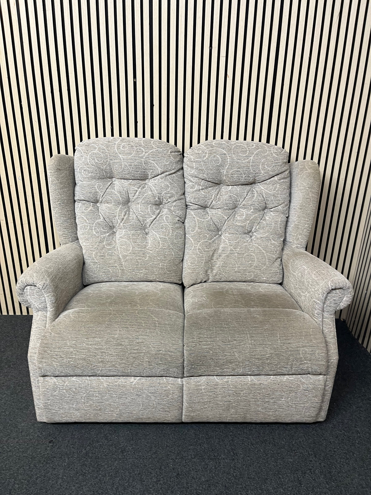 2 seater high back grey pattern sofa 44333