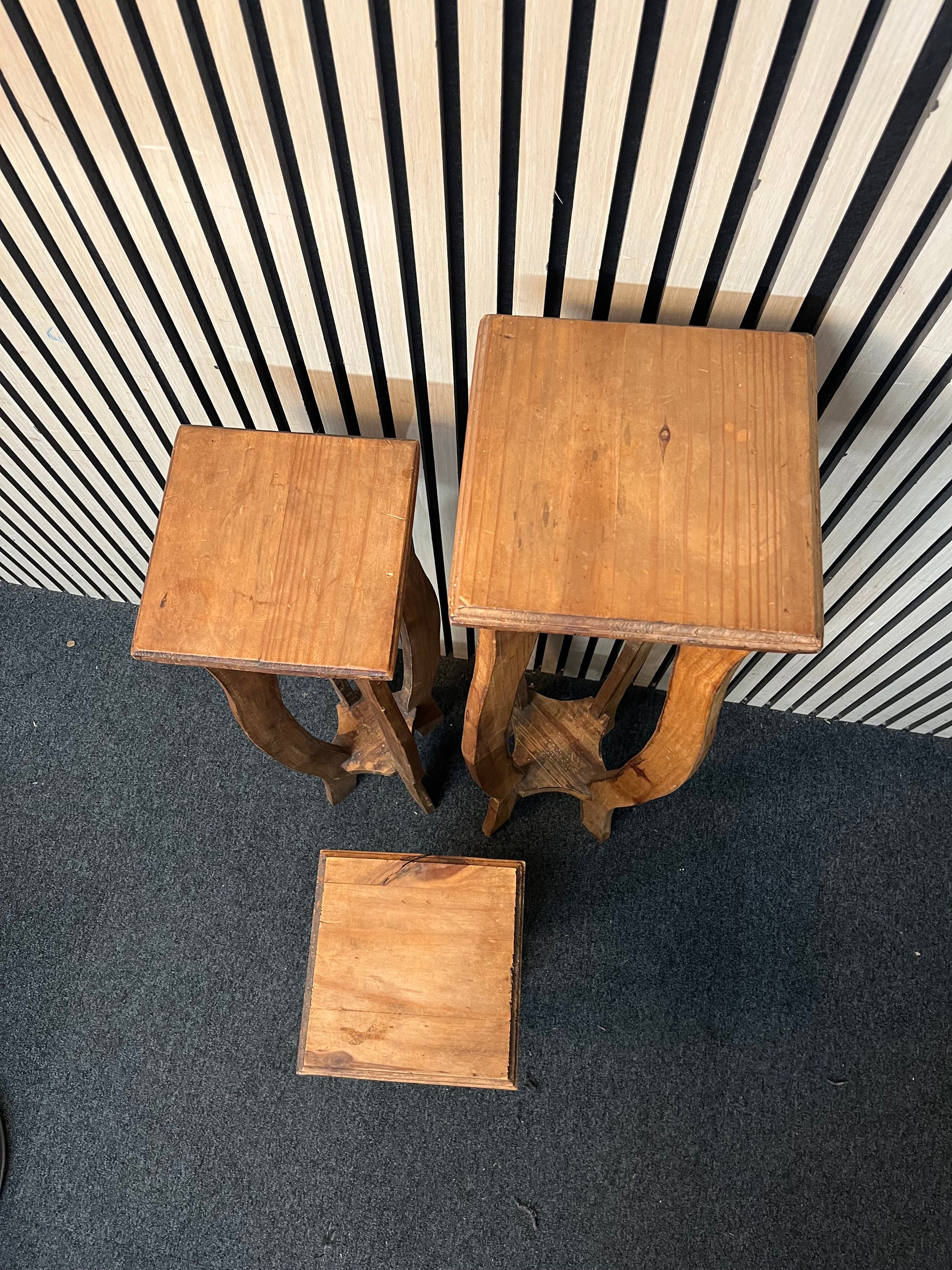 Baly solid mexican pine nest of 3 no. tall plant tables (Heights 107, 91, 71 cm) 43421