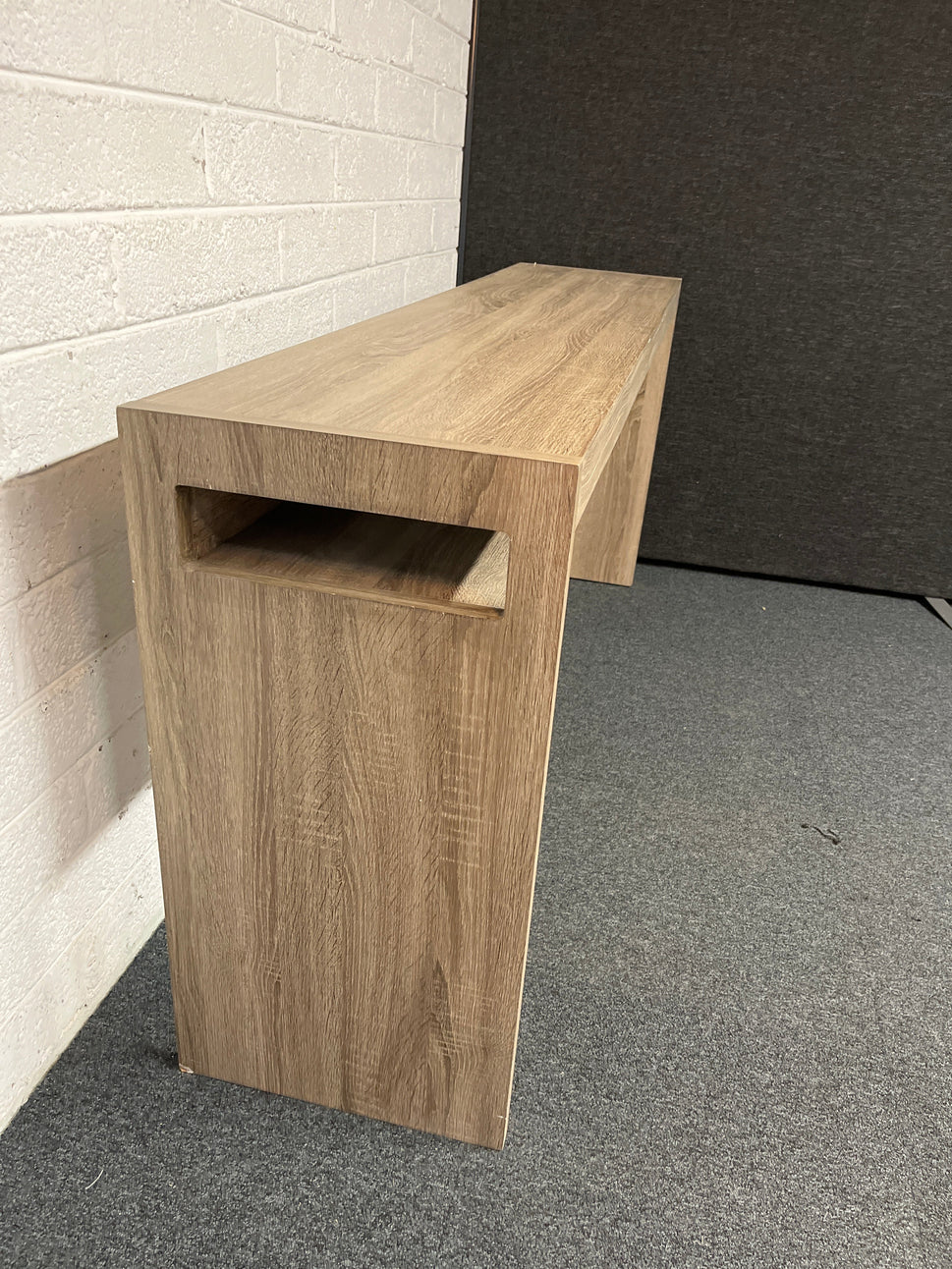 Large grey oak laminate console table with shelf (H 800 x W 1800 x D 400 mm) 1225