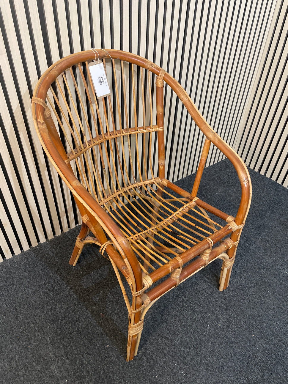 Lloyd loom wicker armchair 2425