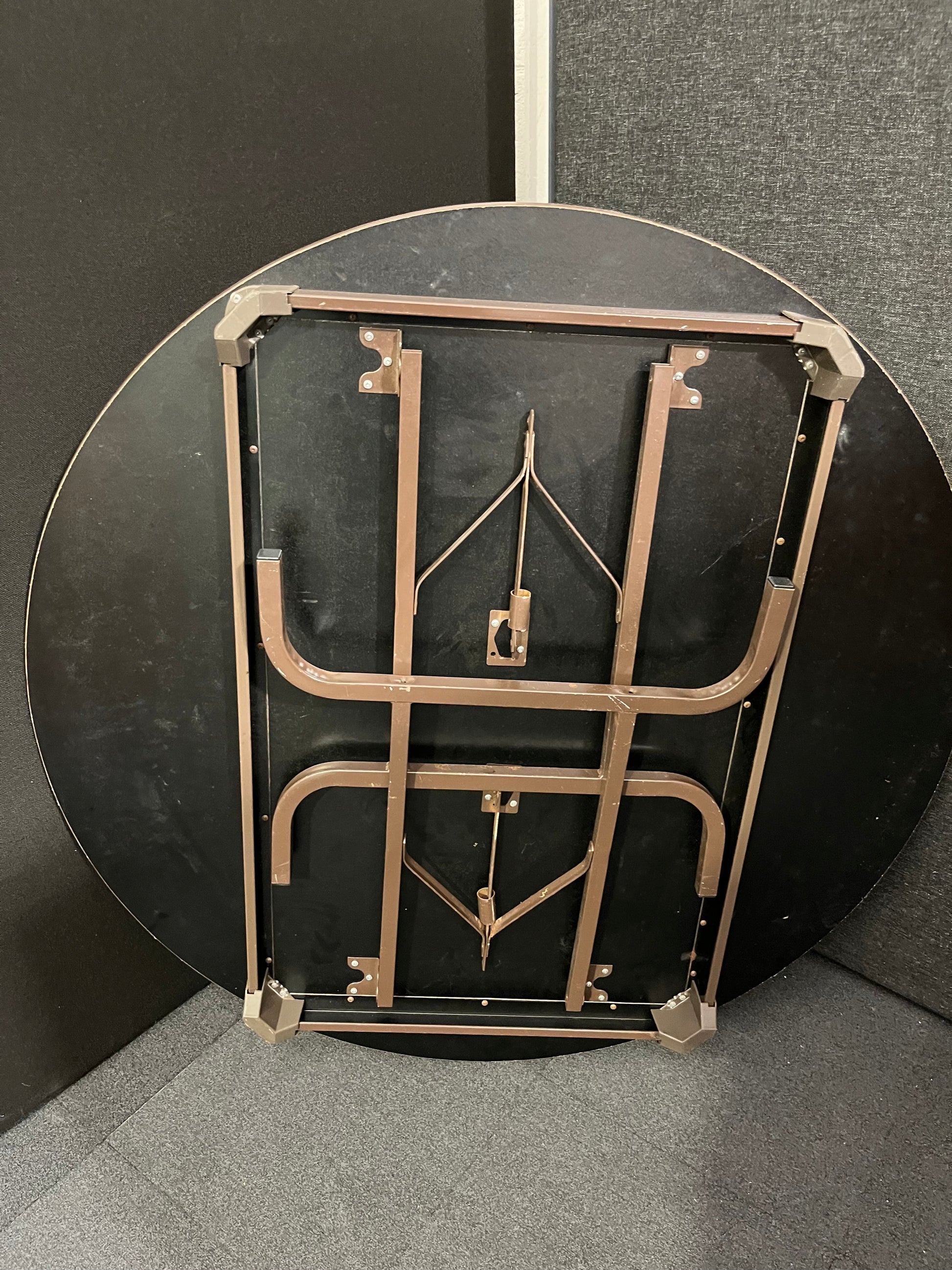 Circular folding table conference table, oak laminate, brown colour metal folding legs 4ft diameter 1425