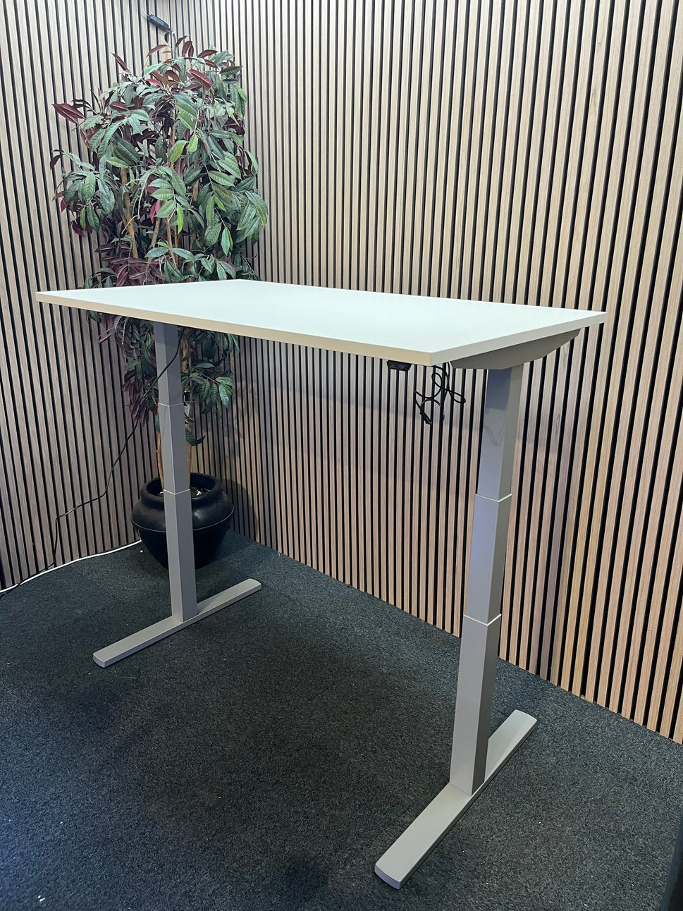 NEW Elevate twin motor height adjustable desk frame in silver with chosen desk tops from 1400-1600L in a choice of colours. Price plus VAT