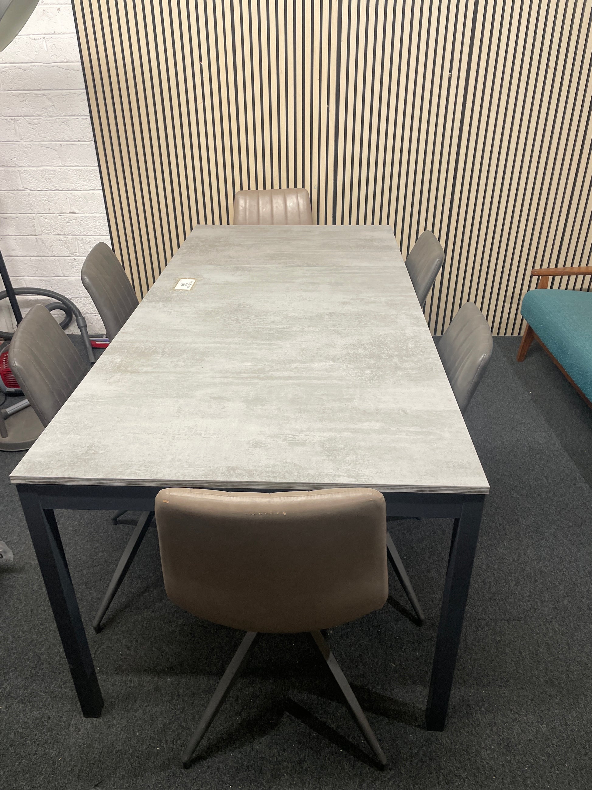 Large dark graphite extendable dining table on a metal frame (L 130 - 191 x W 90 cm) with Tripod base metal dining chairs with letterette seat 1126