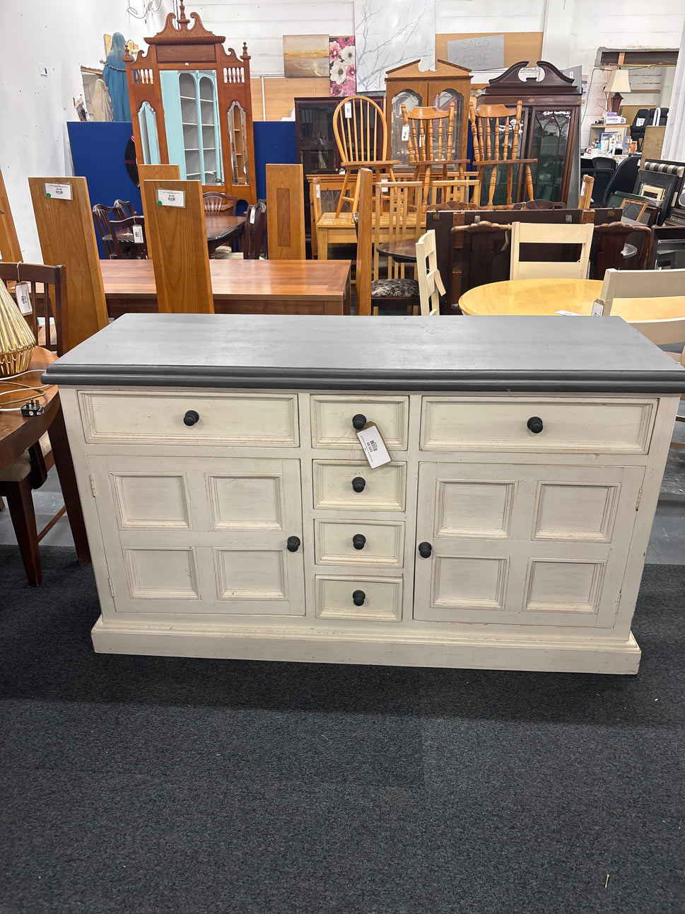 Solid wood painted 2 door 6 drawer large sideboard 3225