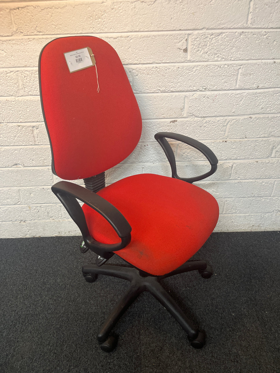Red fabric swivel chair with black loop arms 1325