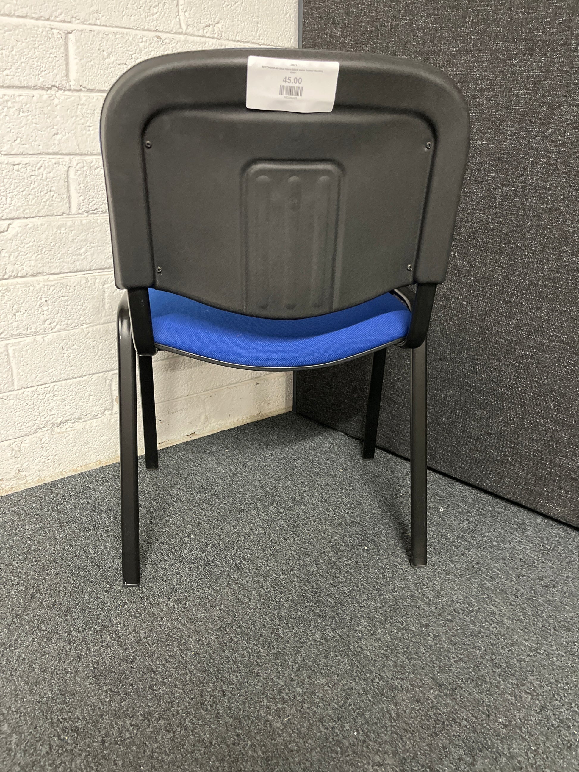 SECONDHAND Blue fabric black metal framed stacking chair