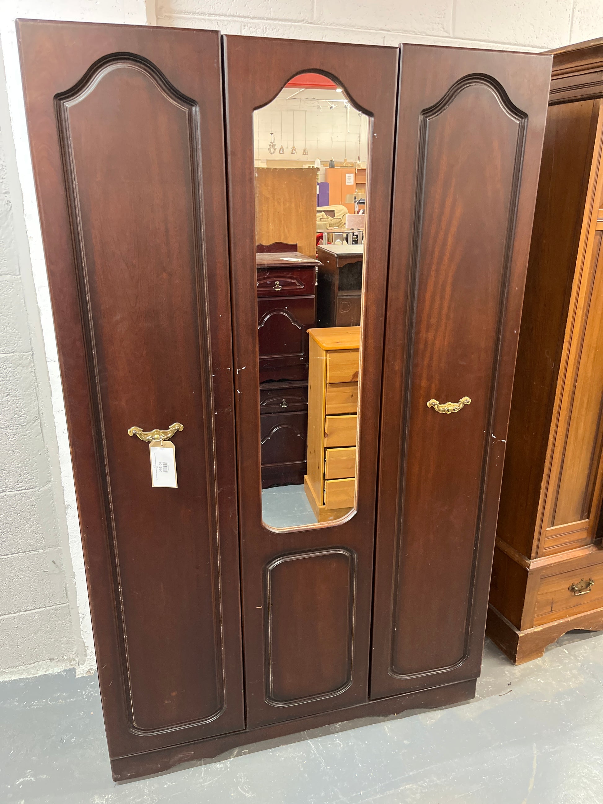 Tall Rossmore mahogany 2 door central mirror wardrobe 3225