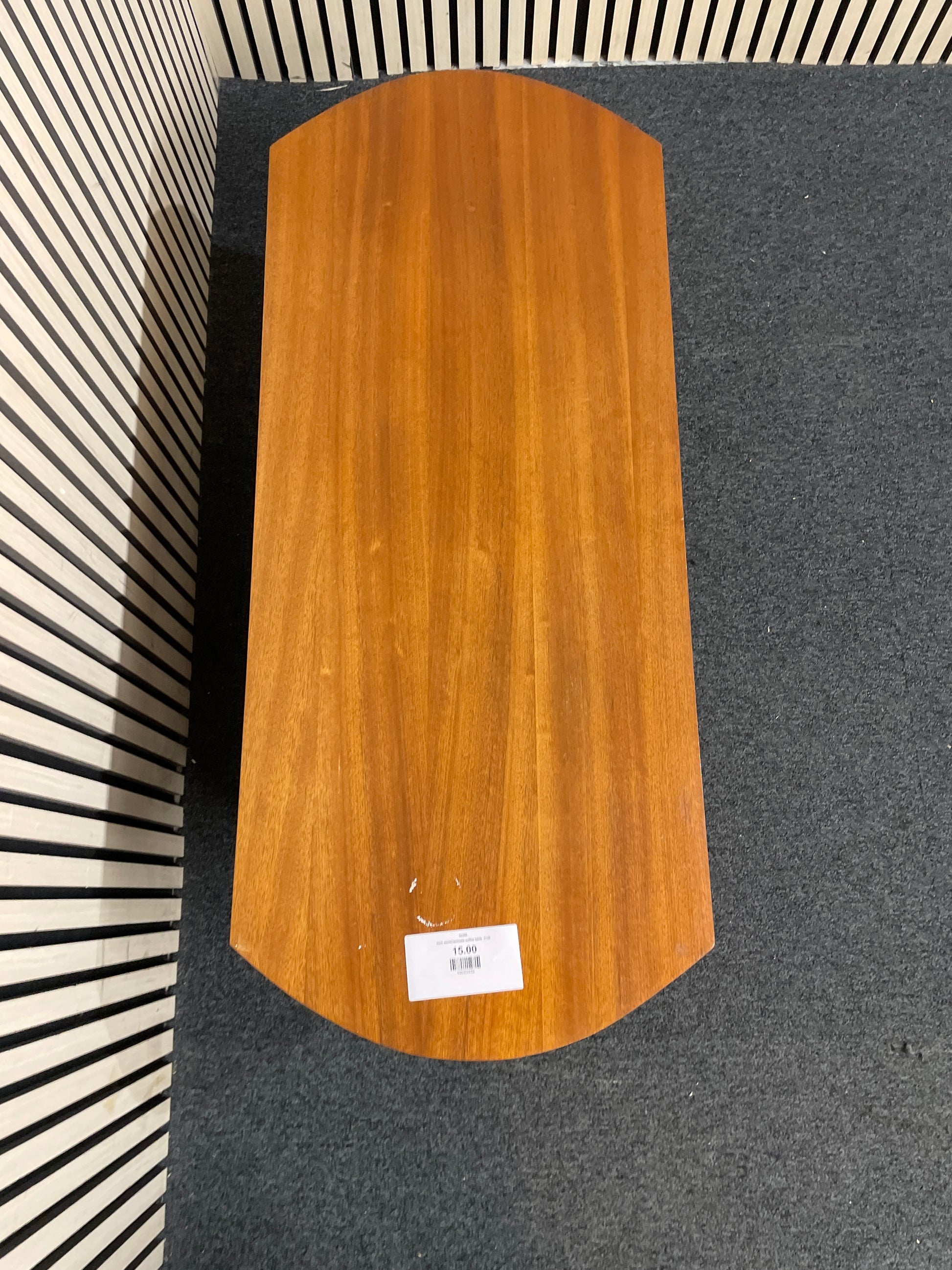dark wood laminate coffee table 3126