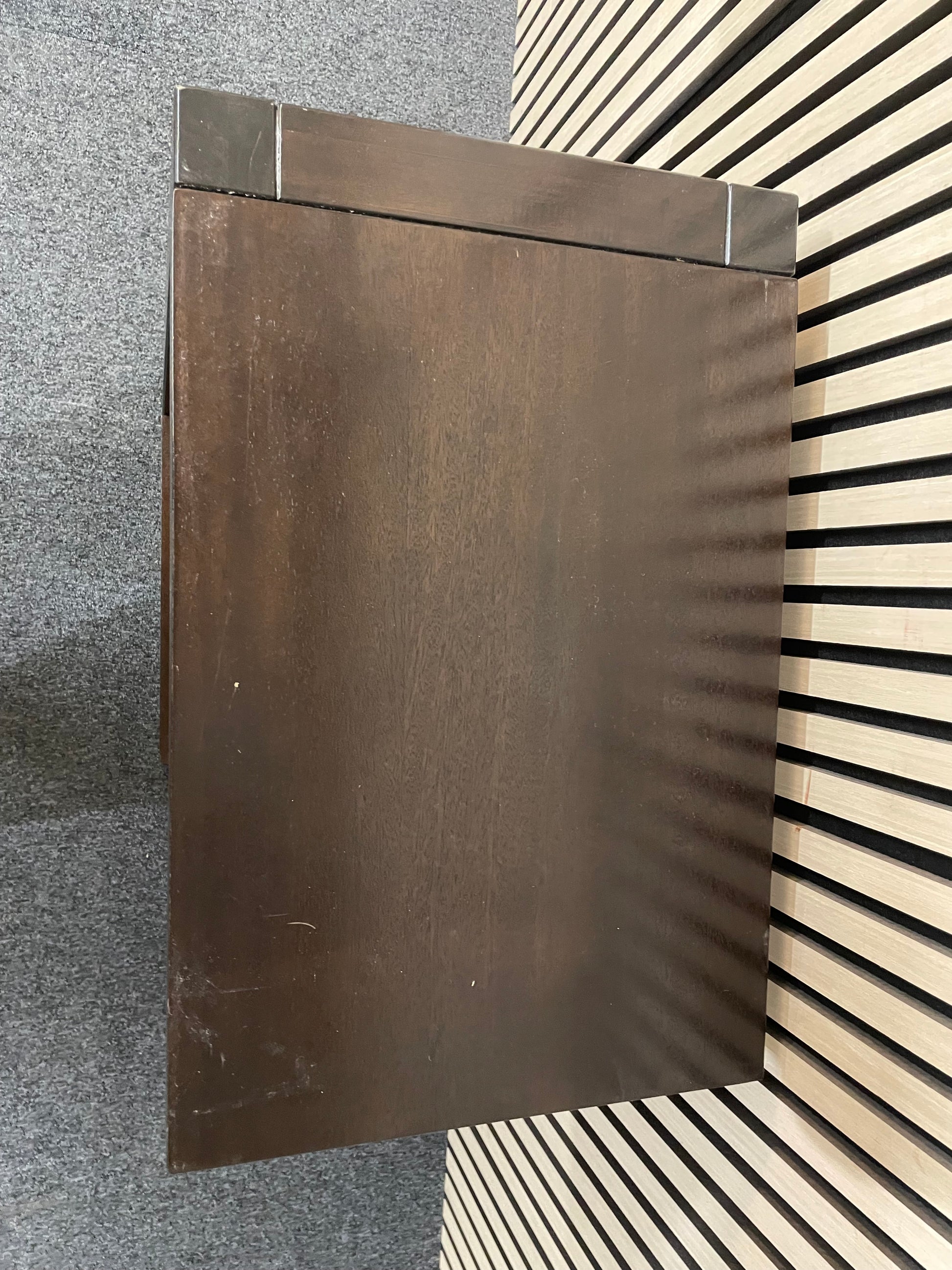 Modern darkwood box style lamp table (H 54 x W 40 x 34 cm) 4225