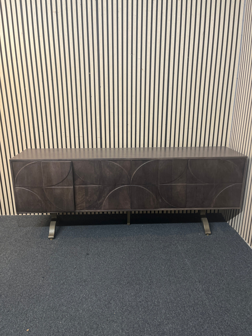 Solid dark teak stained low ornate 4 door sideboard 180Lx40Dx70H 43534
