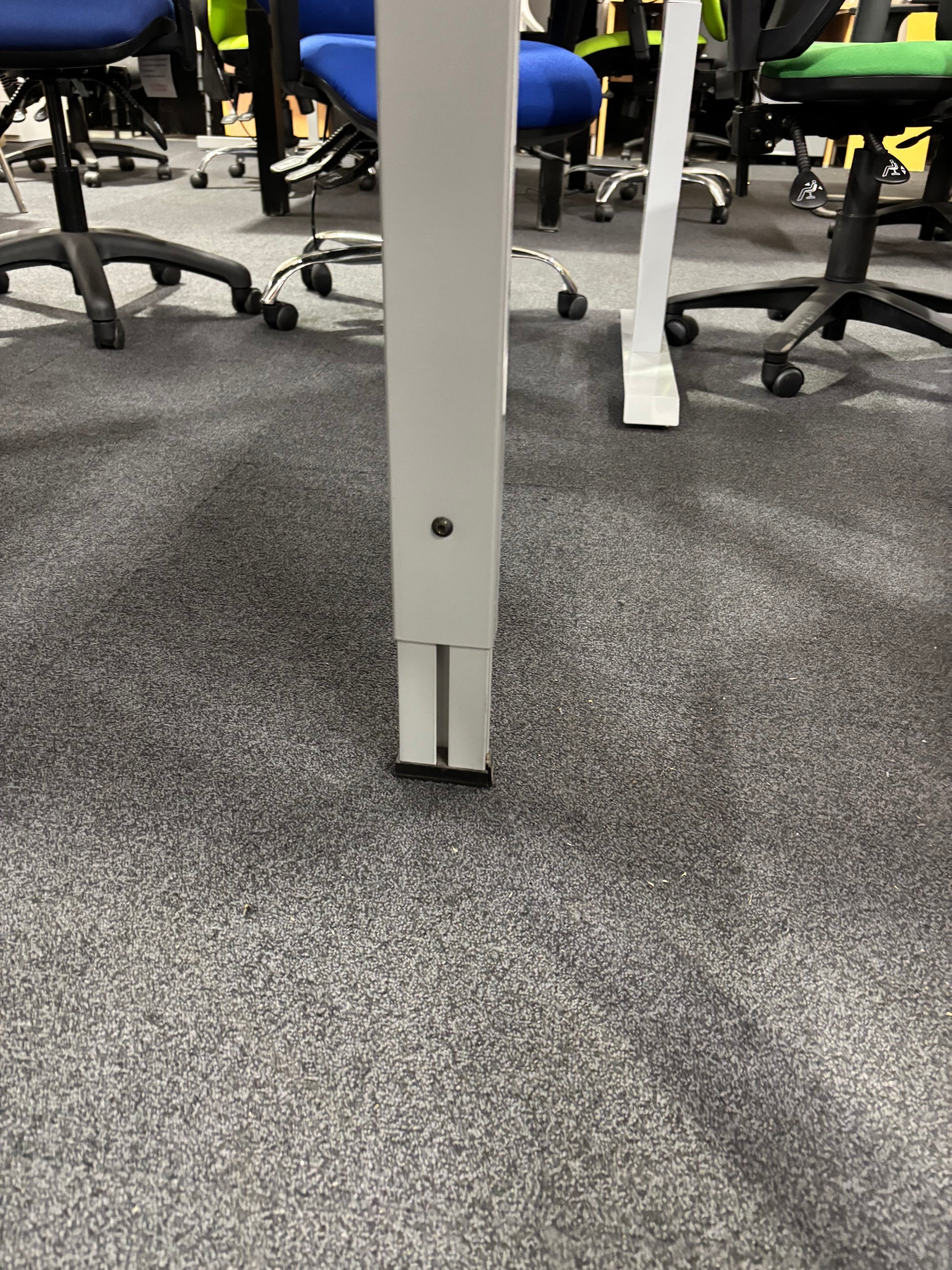 1600x800 white laminate scallop top straight desk with metal manual height adjustable frame