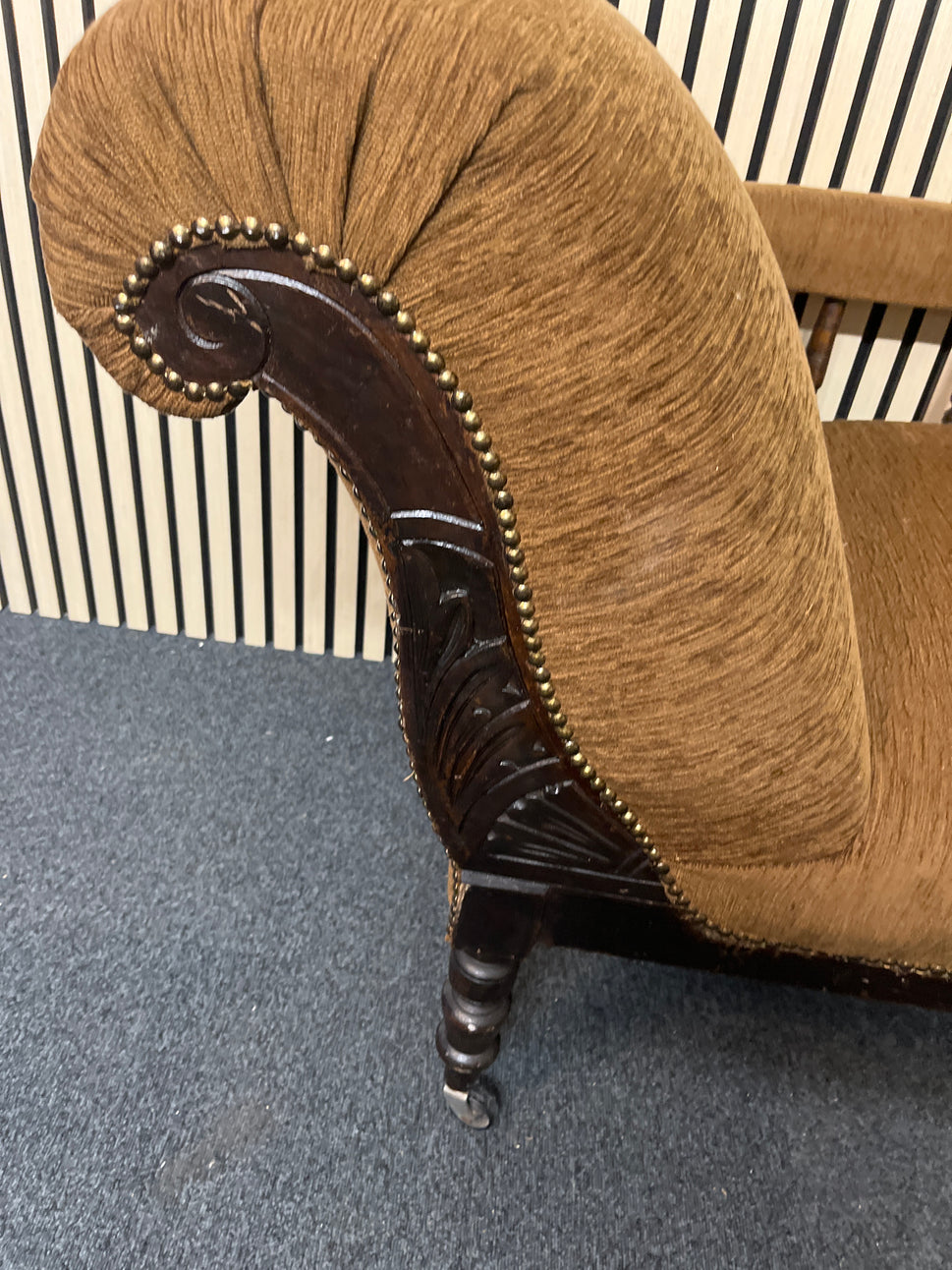 Brown fabric antique chaise lounge, solid wood frame 2325