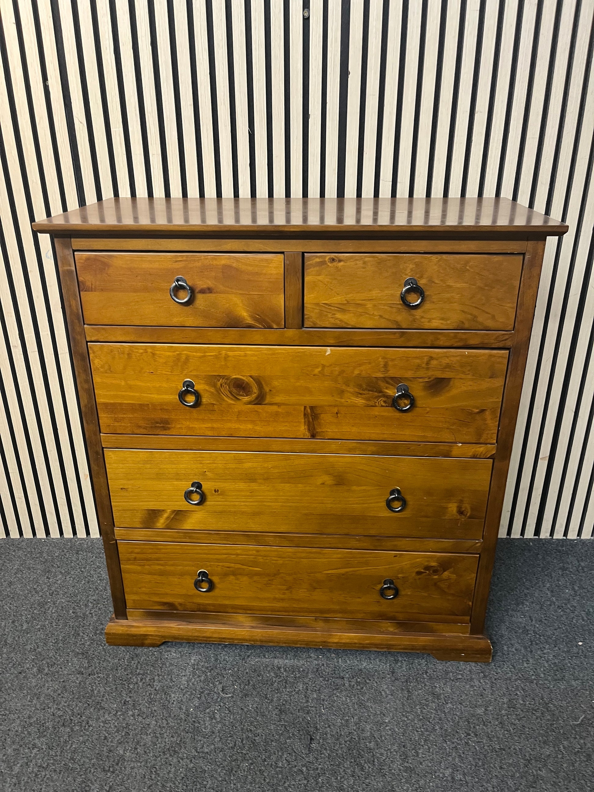 Dark wood stained 3+2 chest of drawers (H 98 x W 90 x D 41 cm) 43424