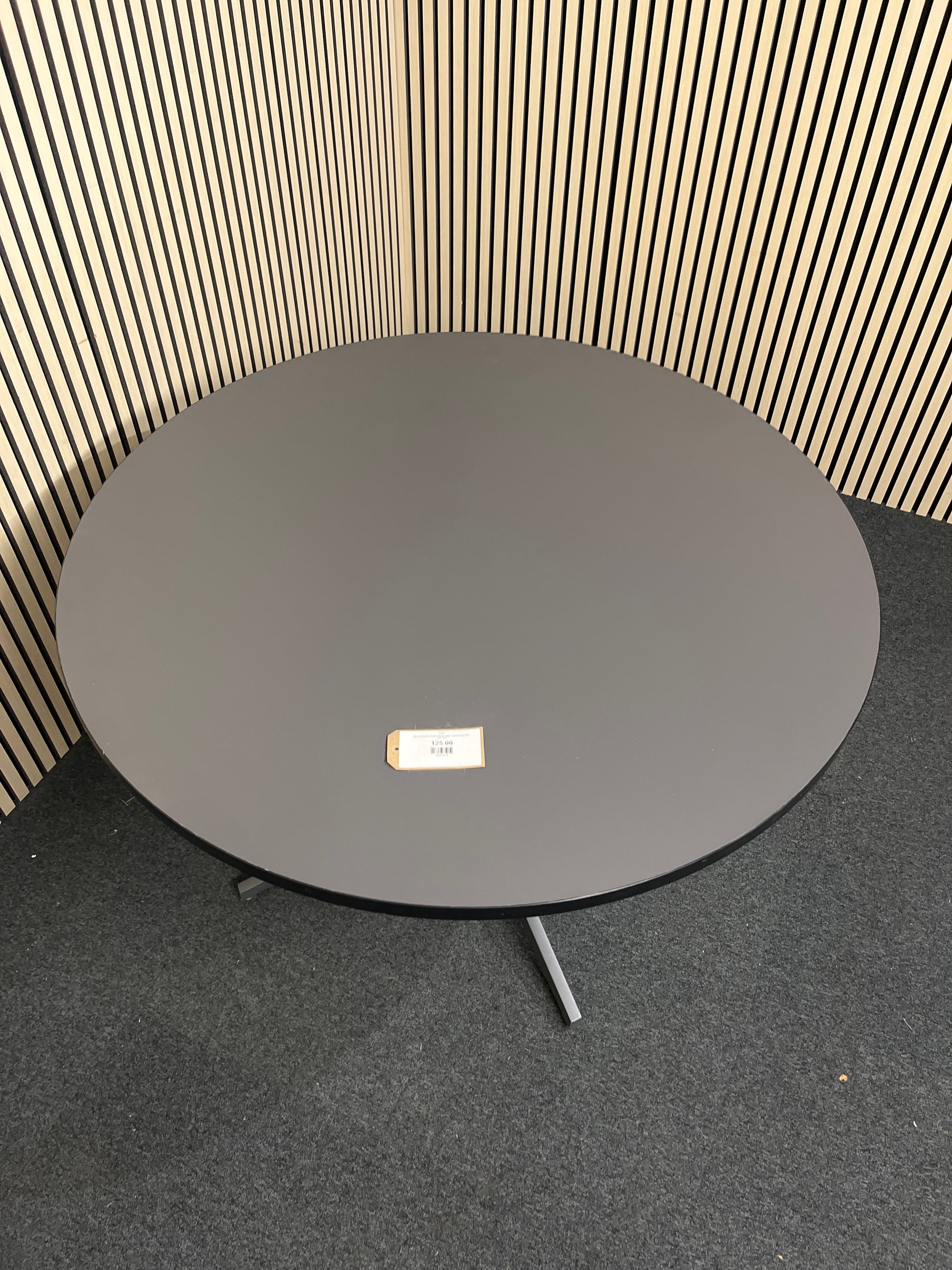 Black laminate circular kitchen table, central base (120 cm) 1425