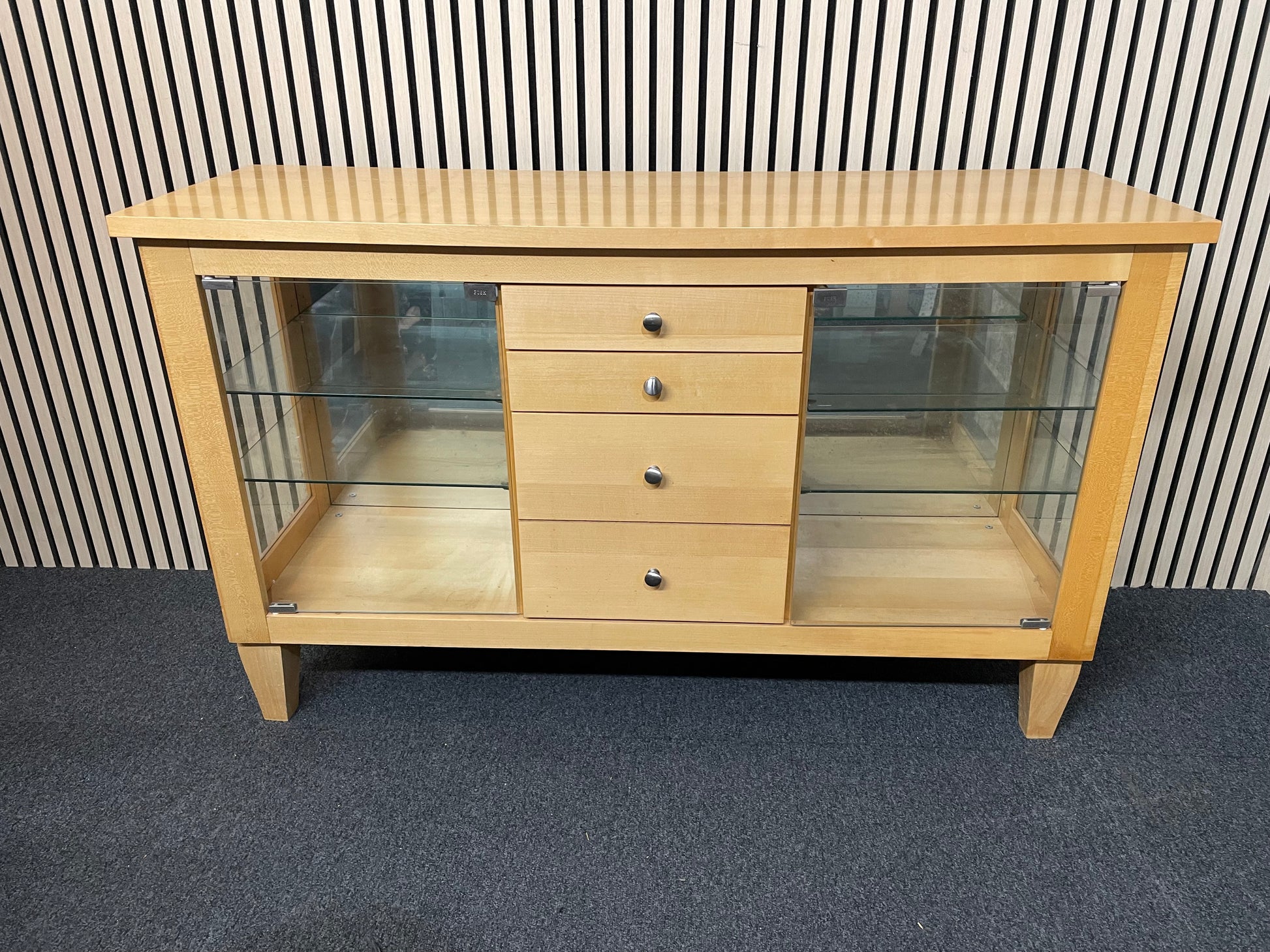 Light beech veneer 2 glass door 4 drawer sideboard( L x 135 W x 45 H x 82 cm) 3325