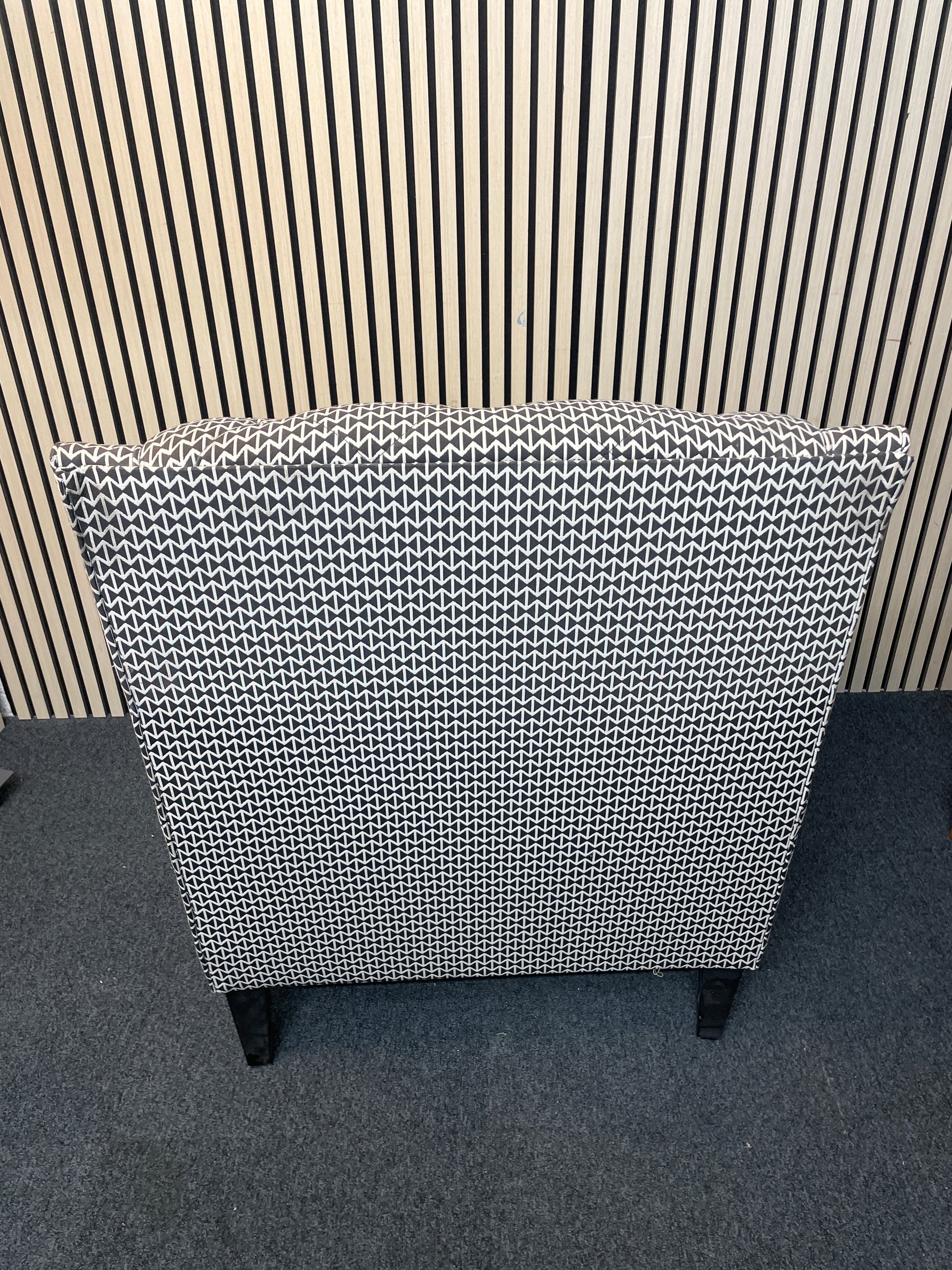 Large white and black patterned fabric highback armchair 3325