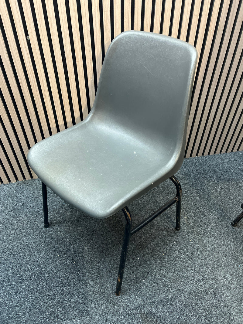 polypropylene stacking chair with metal frame