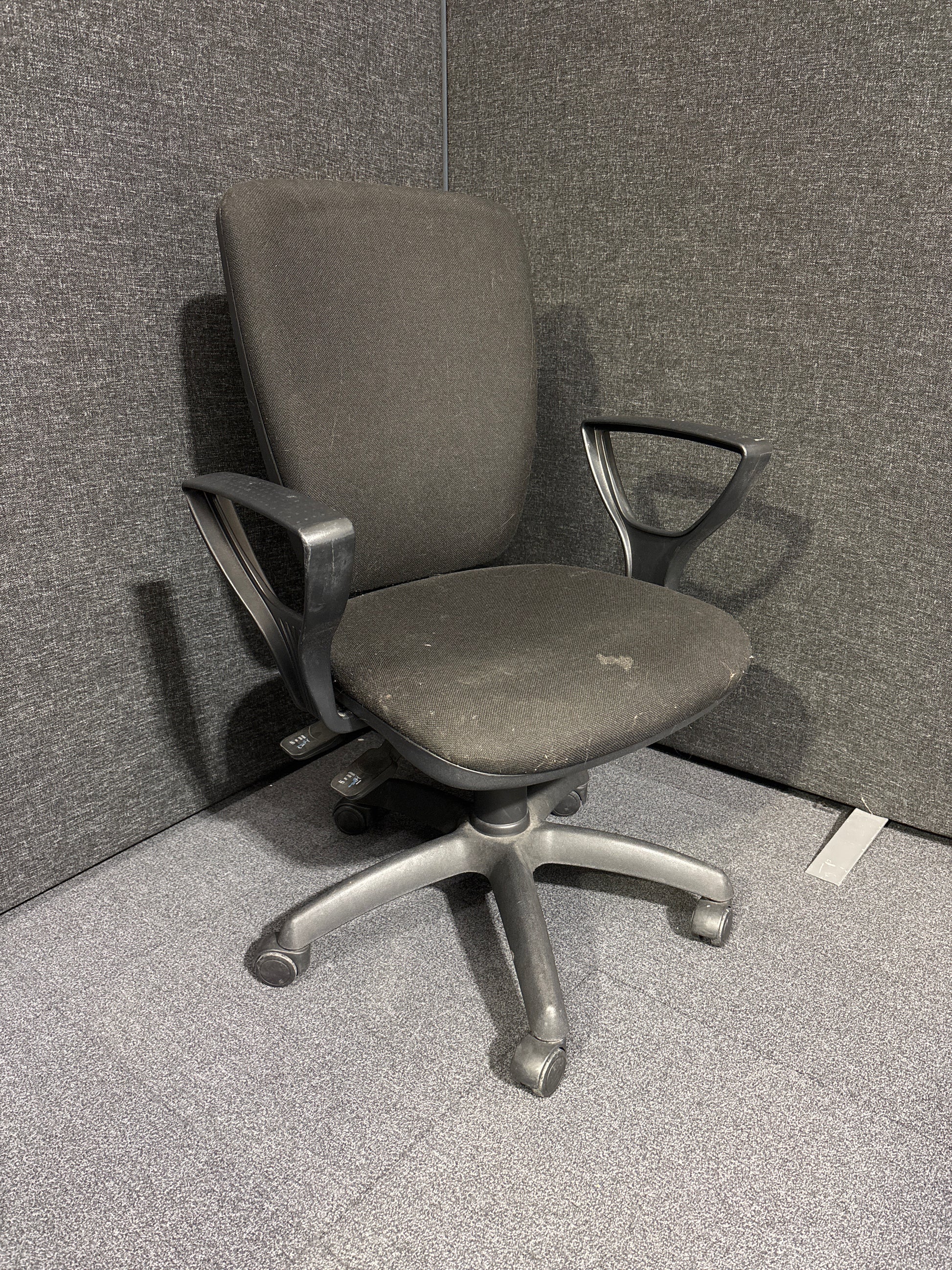 Second Hand black fabric swivel chair with fixed loop arms