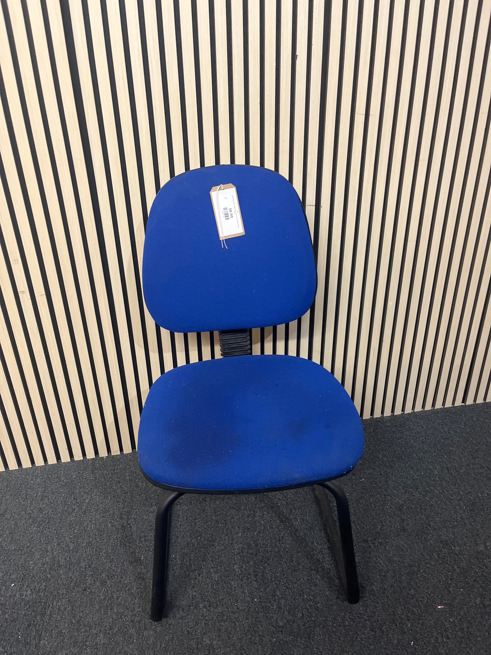 Royal blue fabric meeting chair with metal cantilever base 1425