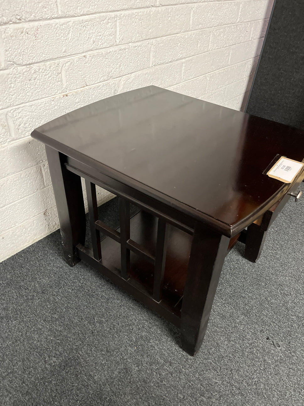 Solid low dark wood stained lamp table with drawers (H 58 x W 71 x D 51 cm) 2225
