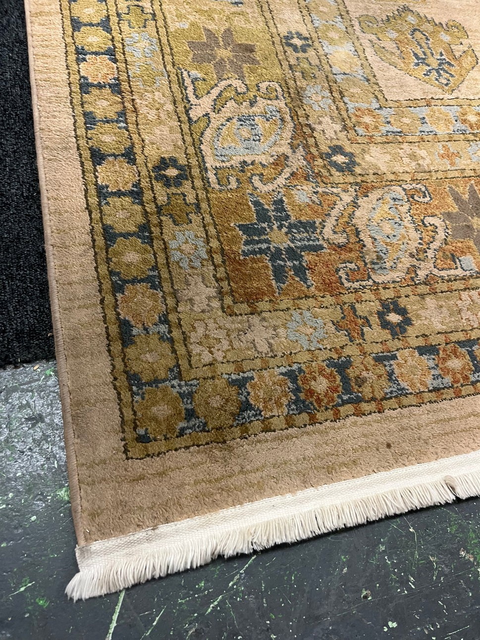 Large pattern rug (215 x 305 cm) 1126