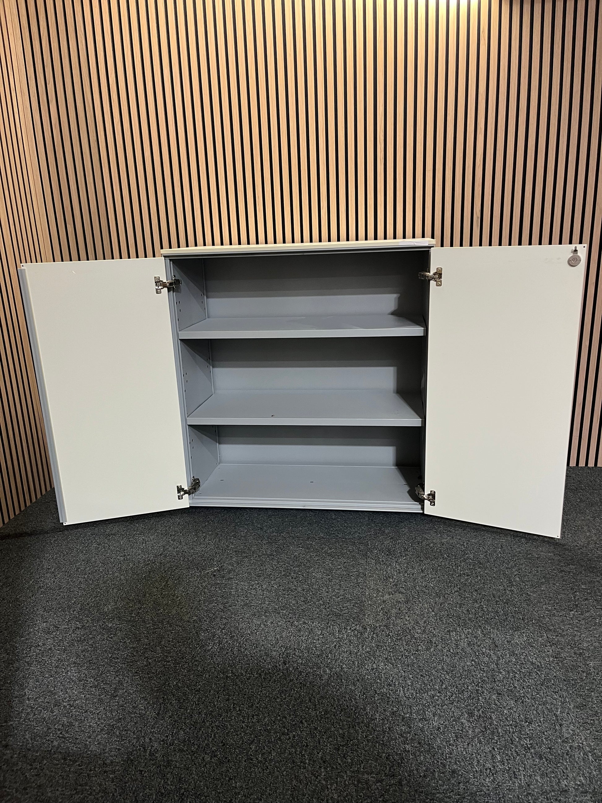 Medium sized White Wooden Cabinet