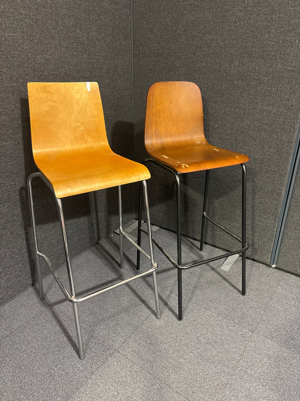 Pitch plywood stained tall bar stool, black metal frame