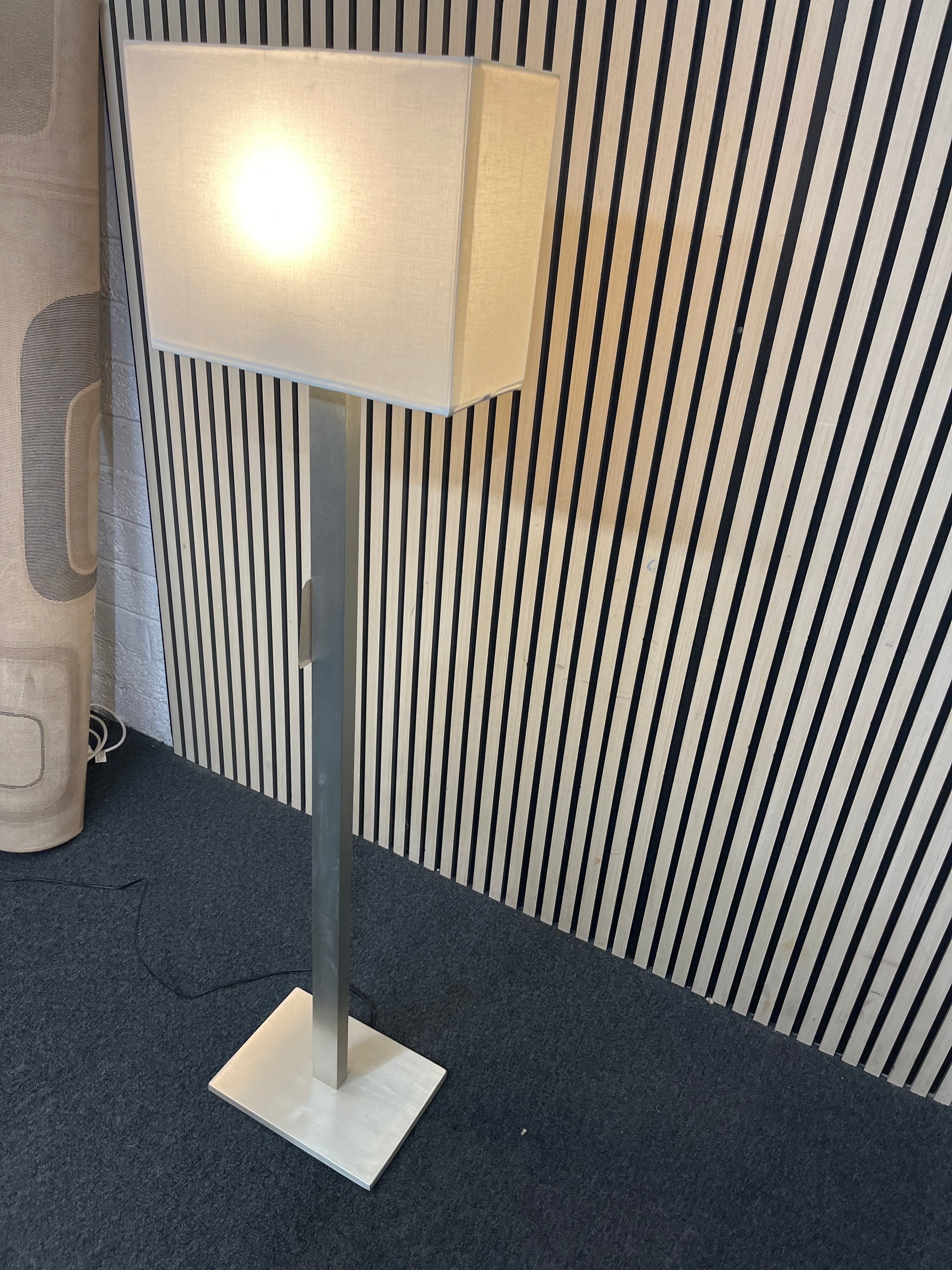 Tall metal framed standard lamp with shade 3126