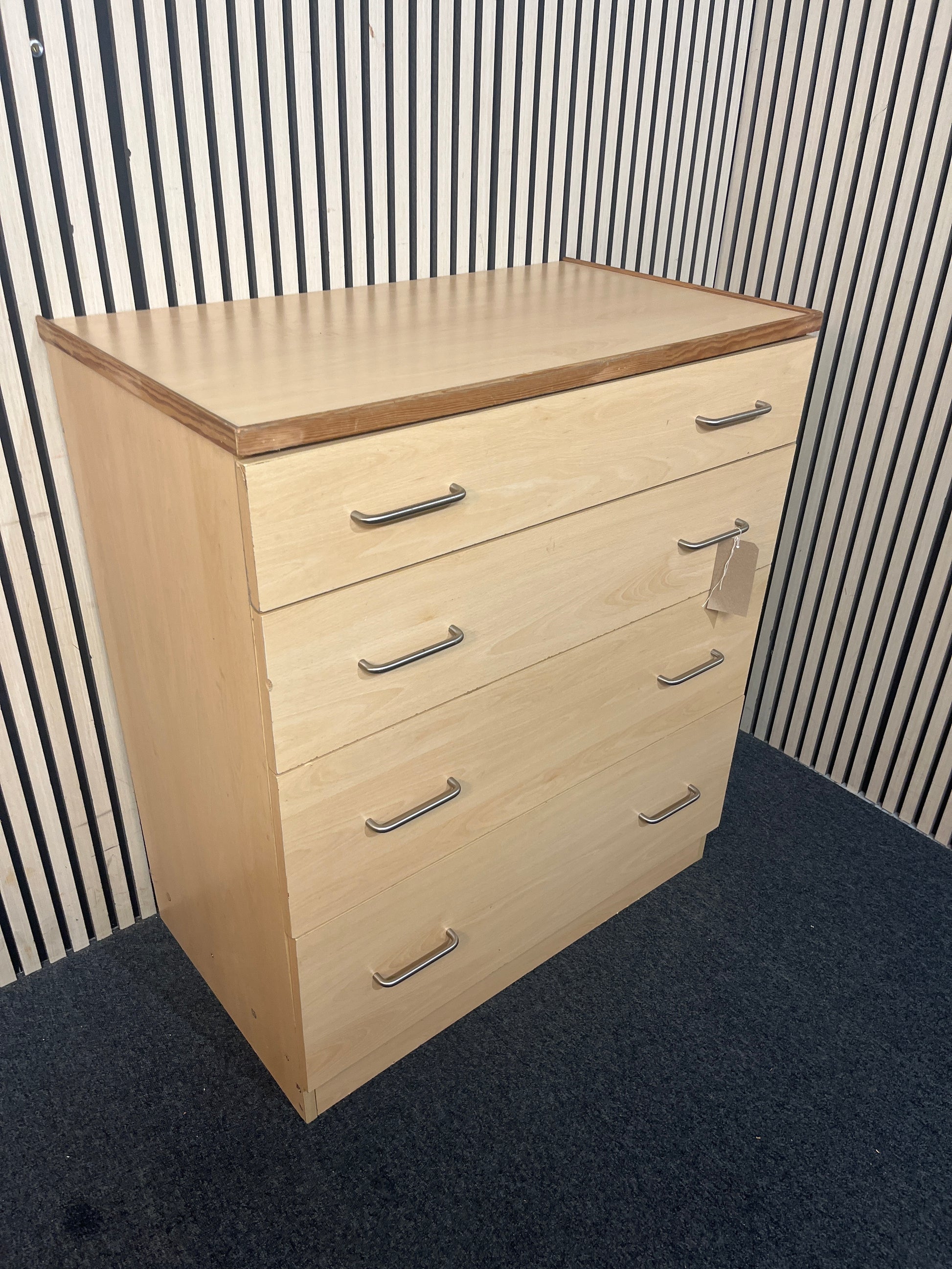 Beech laminate chest of drawers (H 105 x W 106 x D 53 cm) 43528