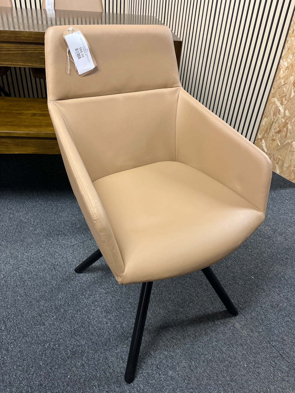 Large solid dark wood stained rectangular dining table (L180 W100 H79 cm) with matching bench and 4 no. tripod base salmon leather seats 1325