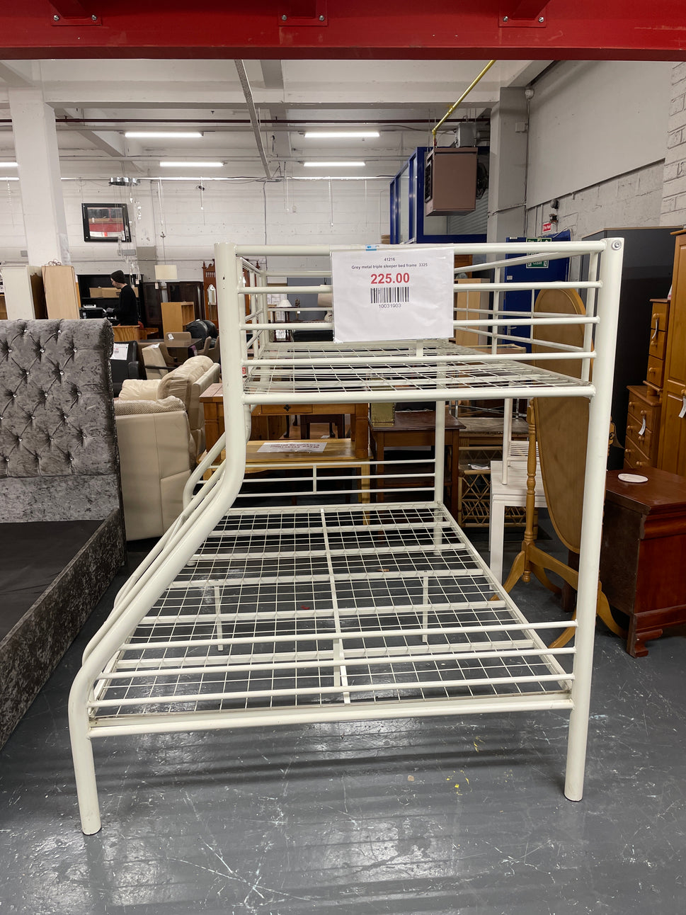 Grey metal triple sleeper bed frame 3325
