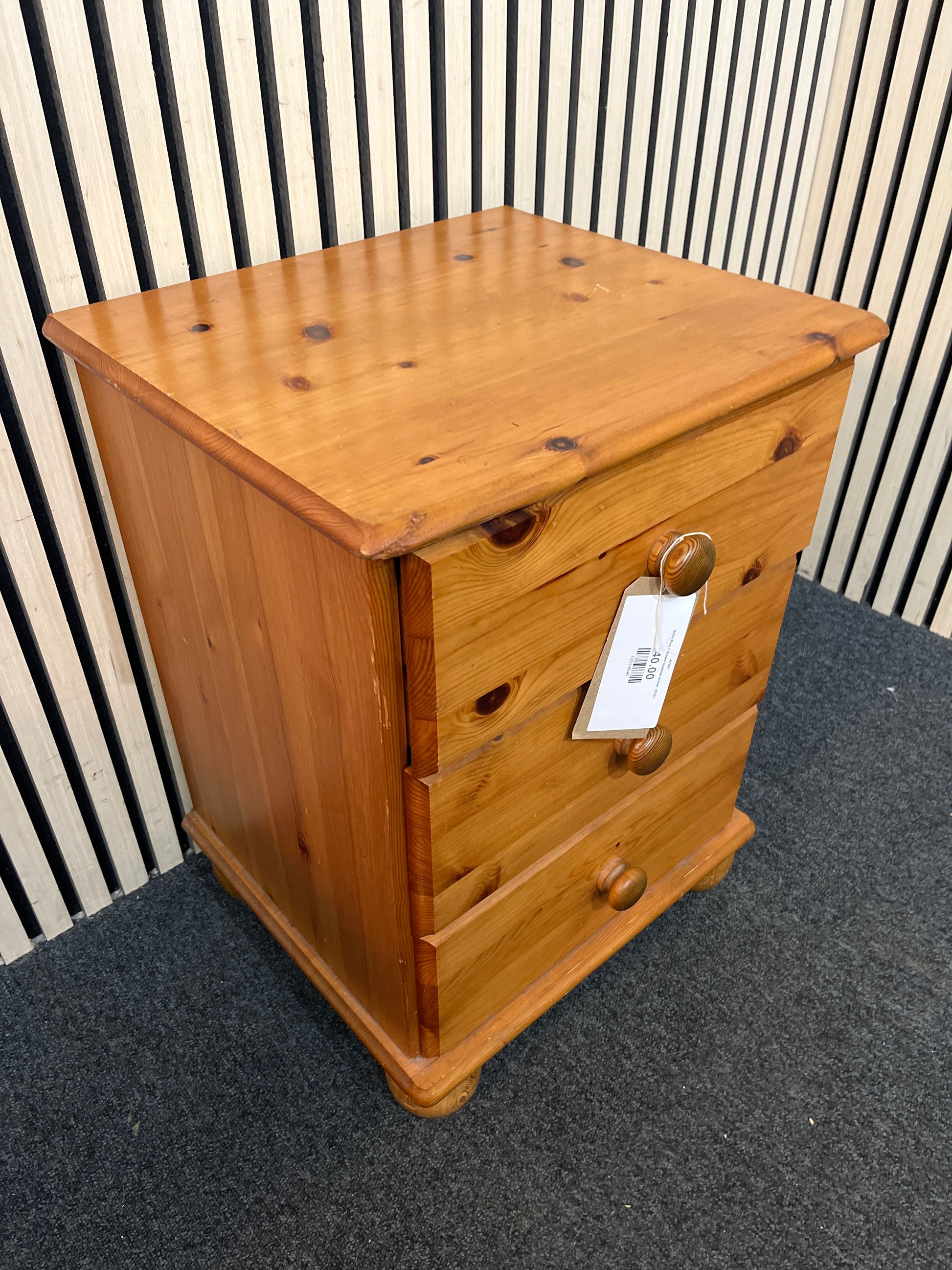 Solid Pine 3 drawer bedside locker 43397