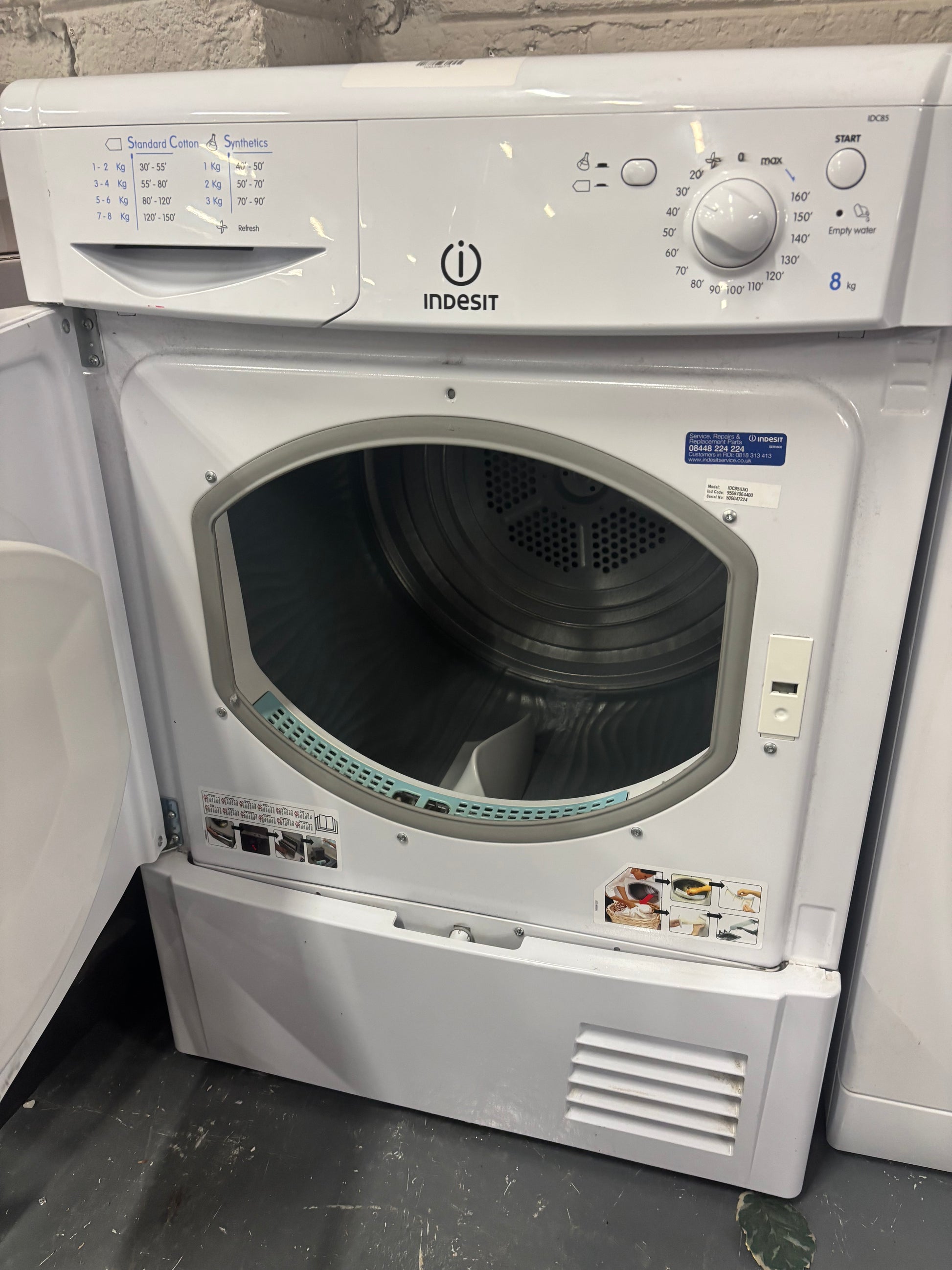 Indesit IDC85 8KG tumble dryer 43684